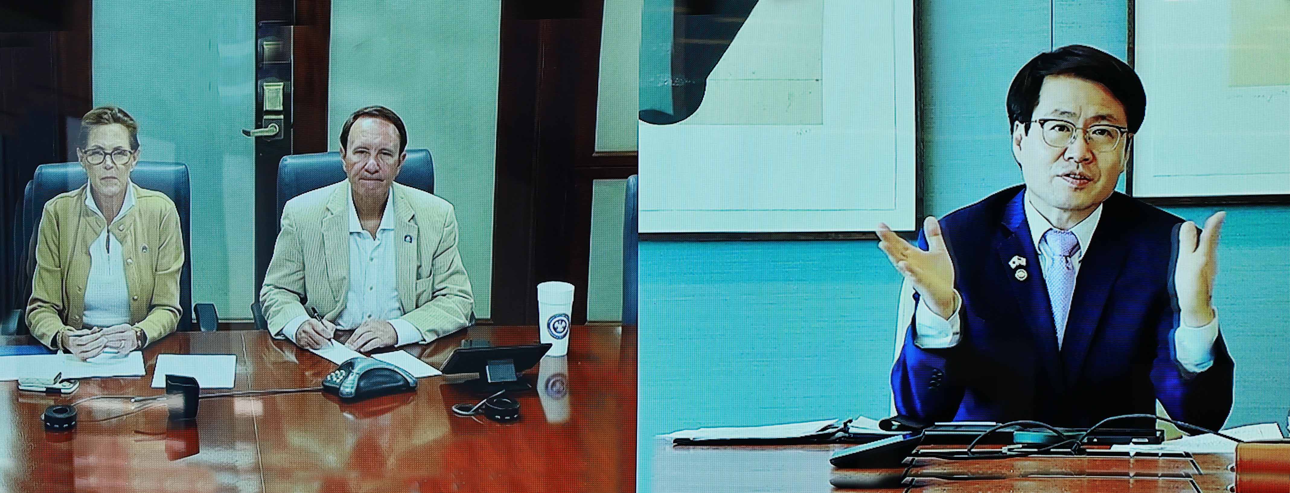 미국 루이지애나 주지사 화상면담 4