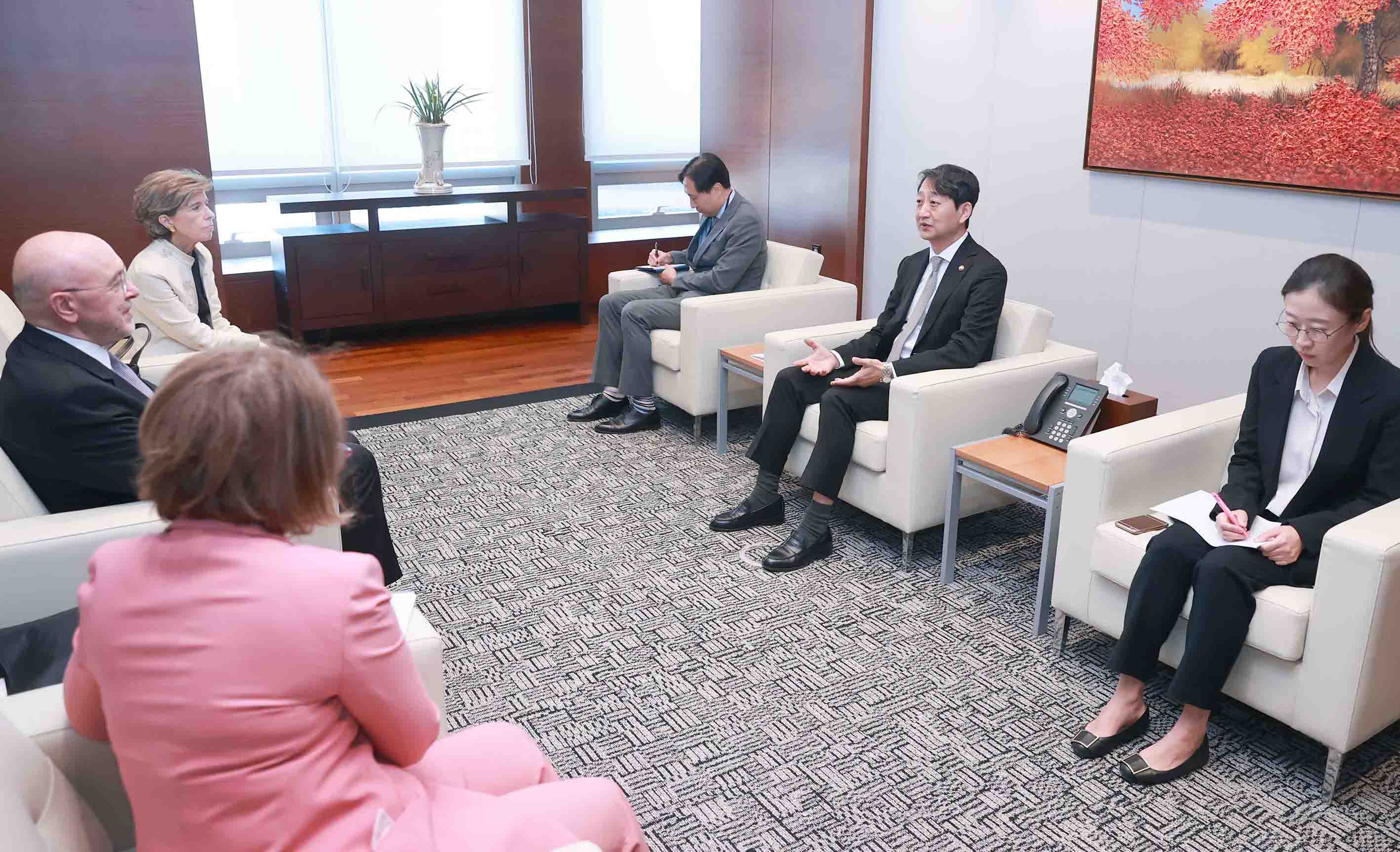 그리스 외교부 경제차관 면담 4