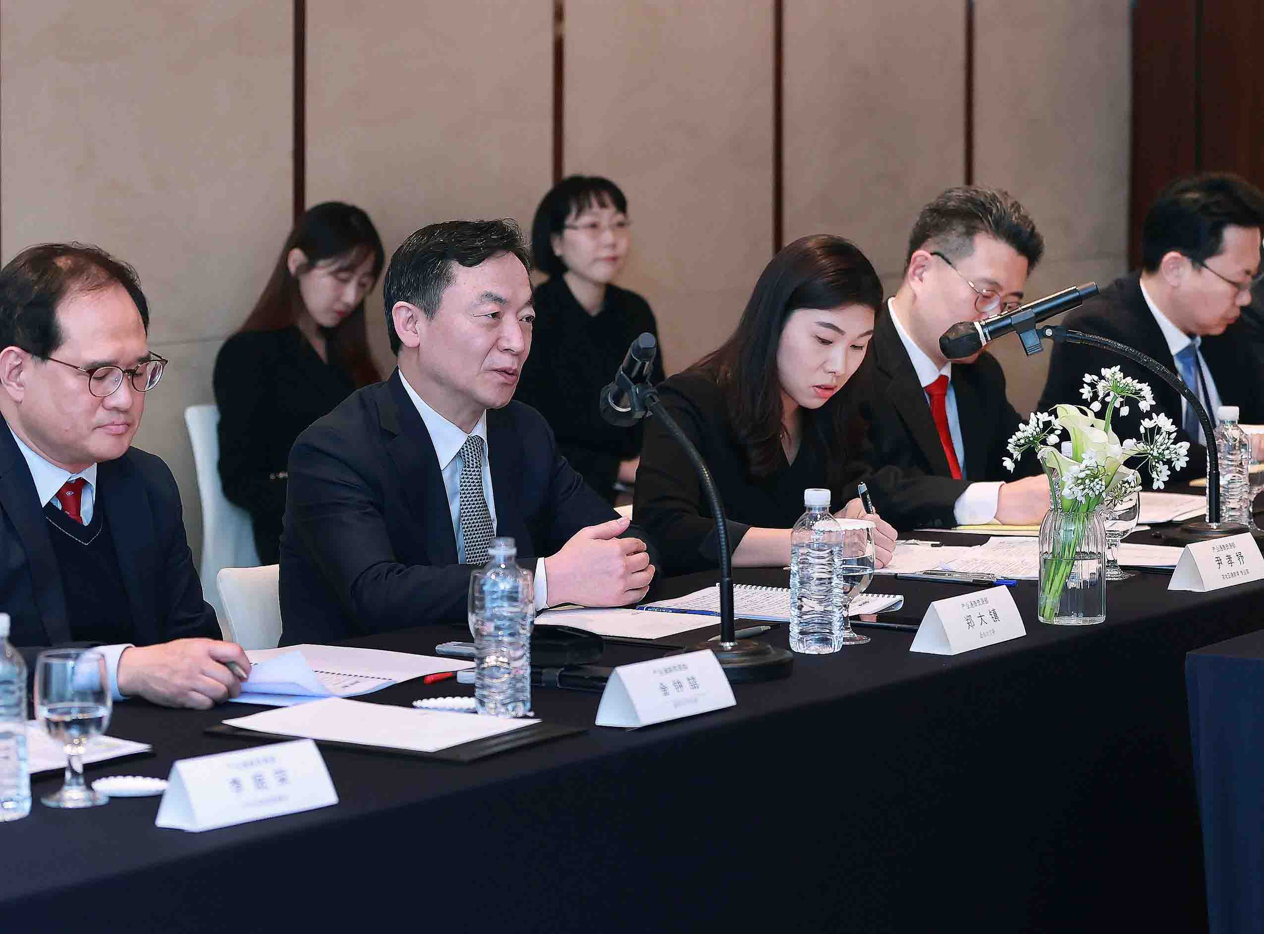 중국 상무부 부장조리 면담 3