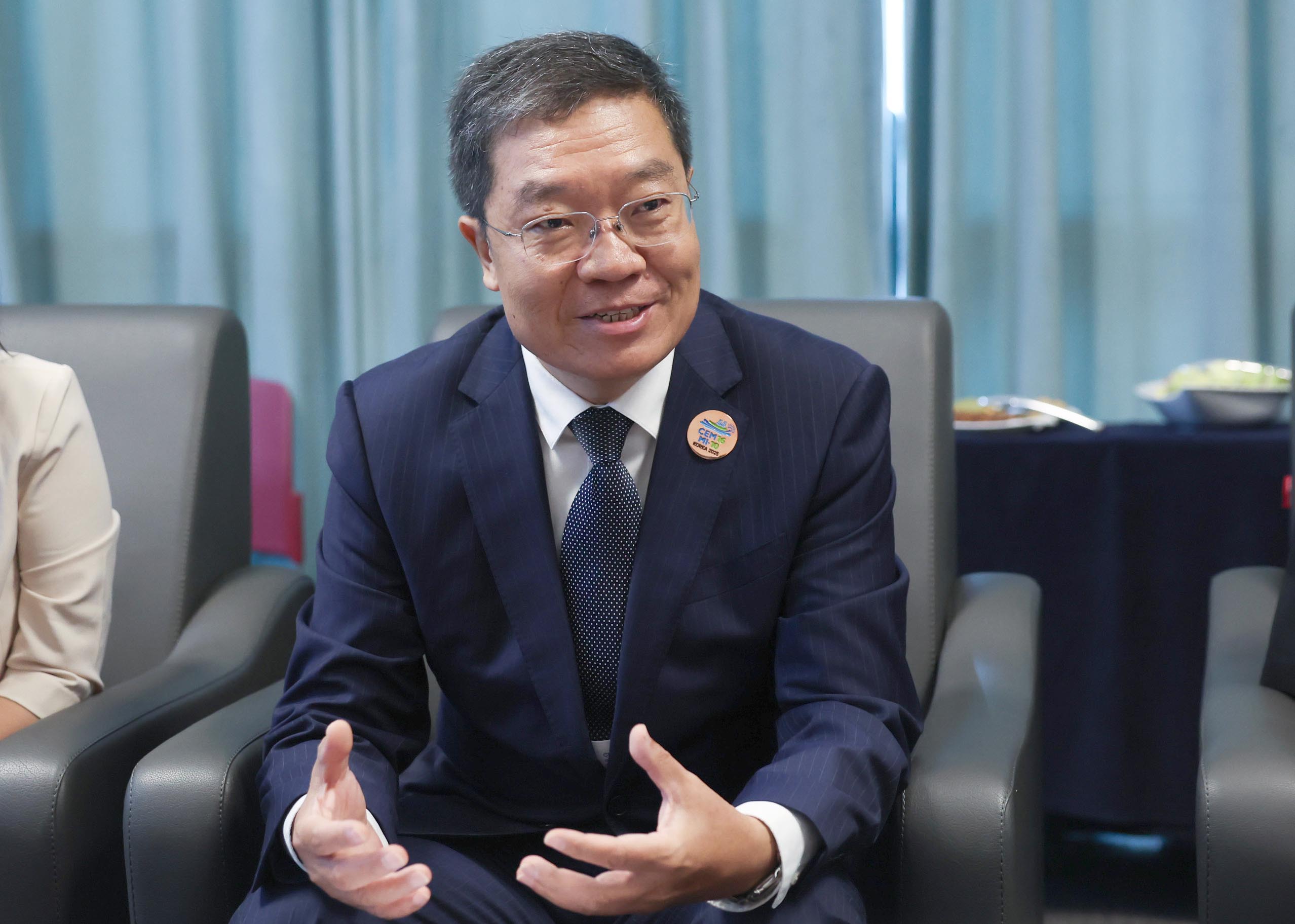 중국 과학기술부 부부장 면담 6