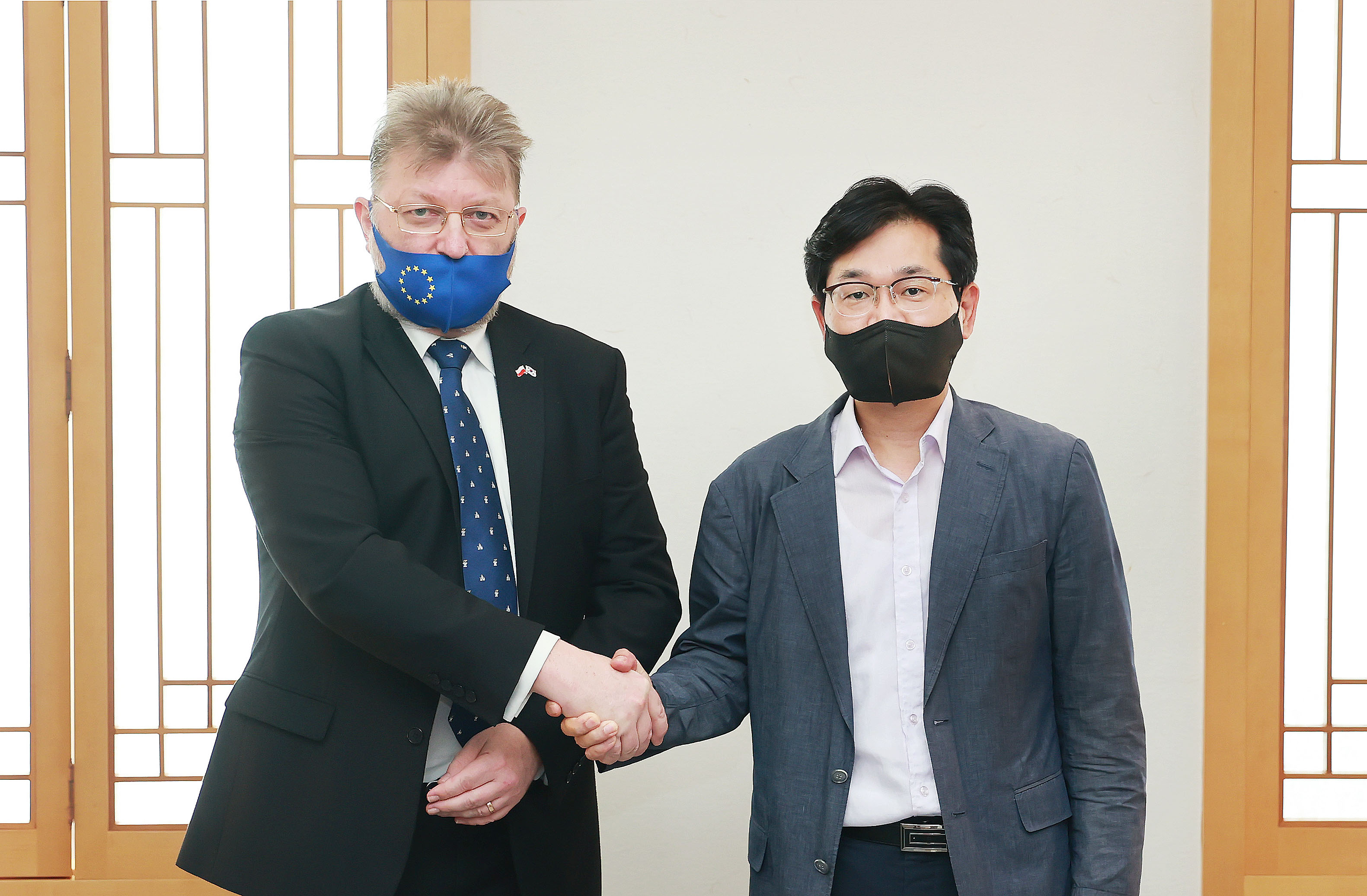 주한 폴란드 대사 면담 1