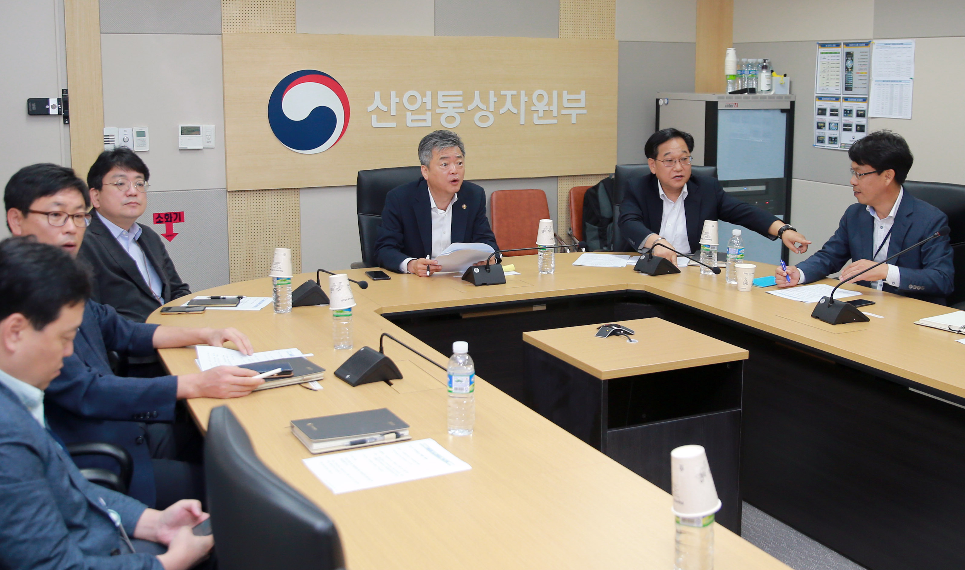 북한 6차 핵실험 관련 실물경제 비상 대책회의 4