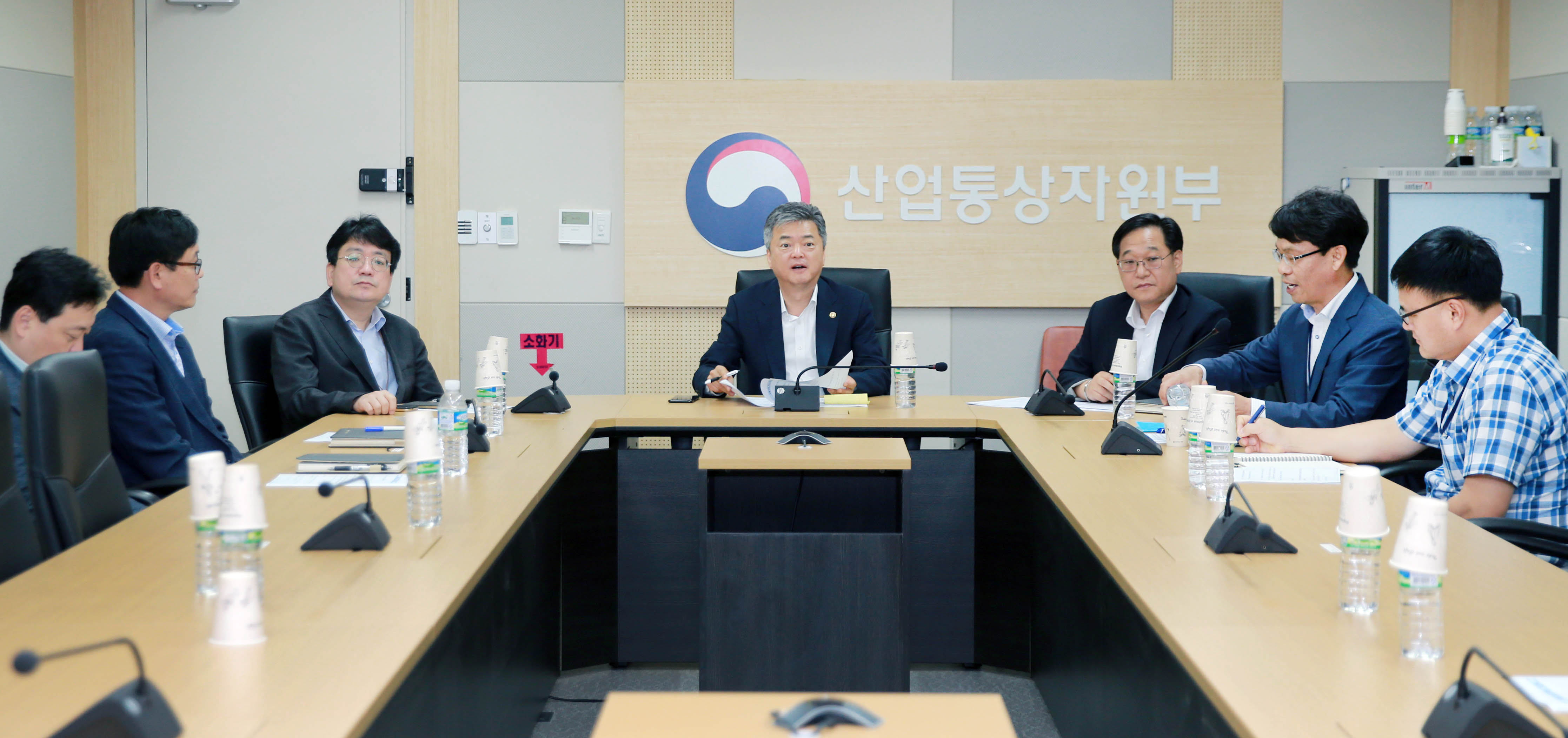 북한 6차 핵실험 관련 실물경제 비상 대책회의 3