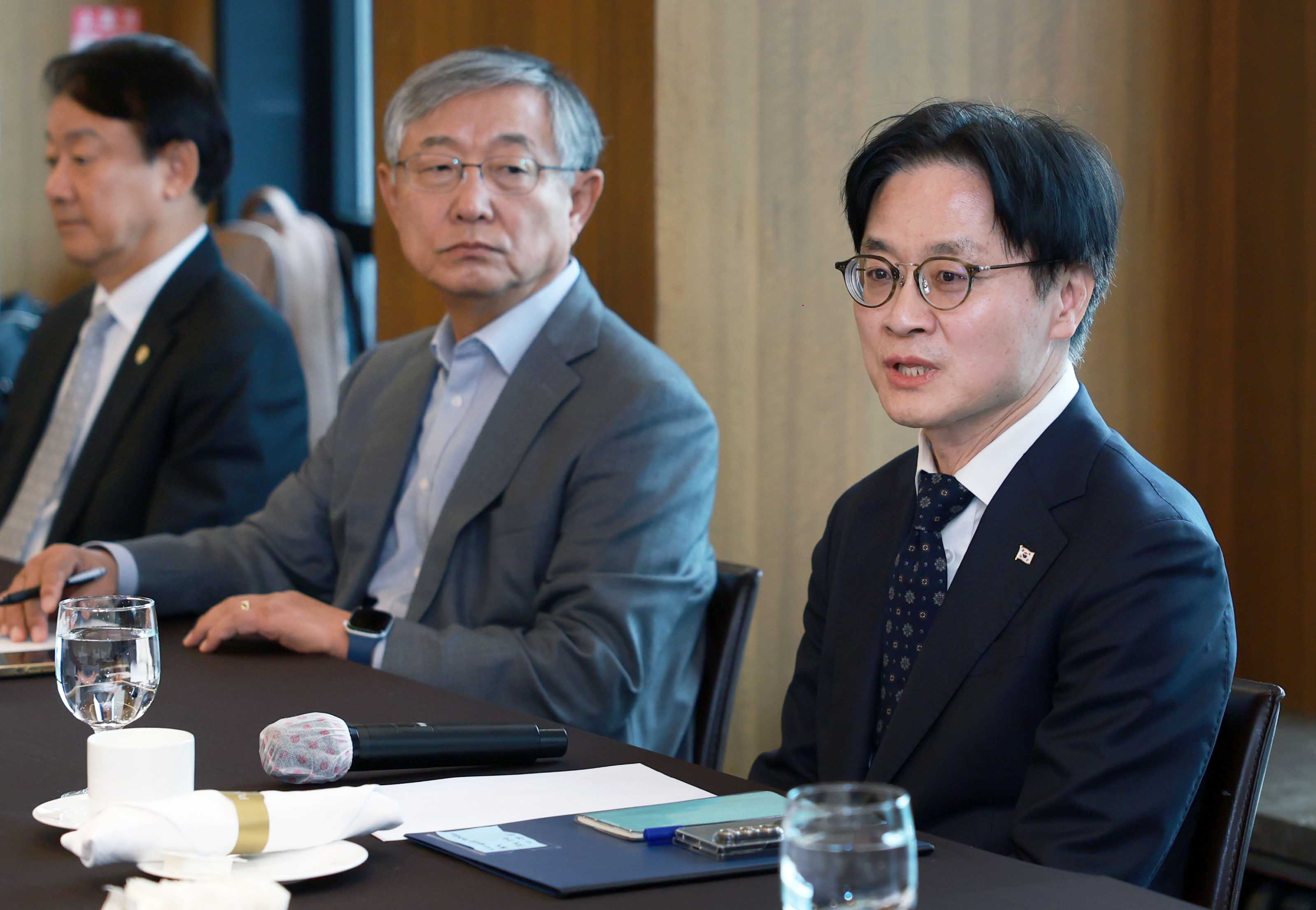 대한민국 산업 발전에 기여한 공학인 간담회 3
