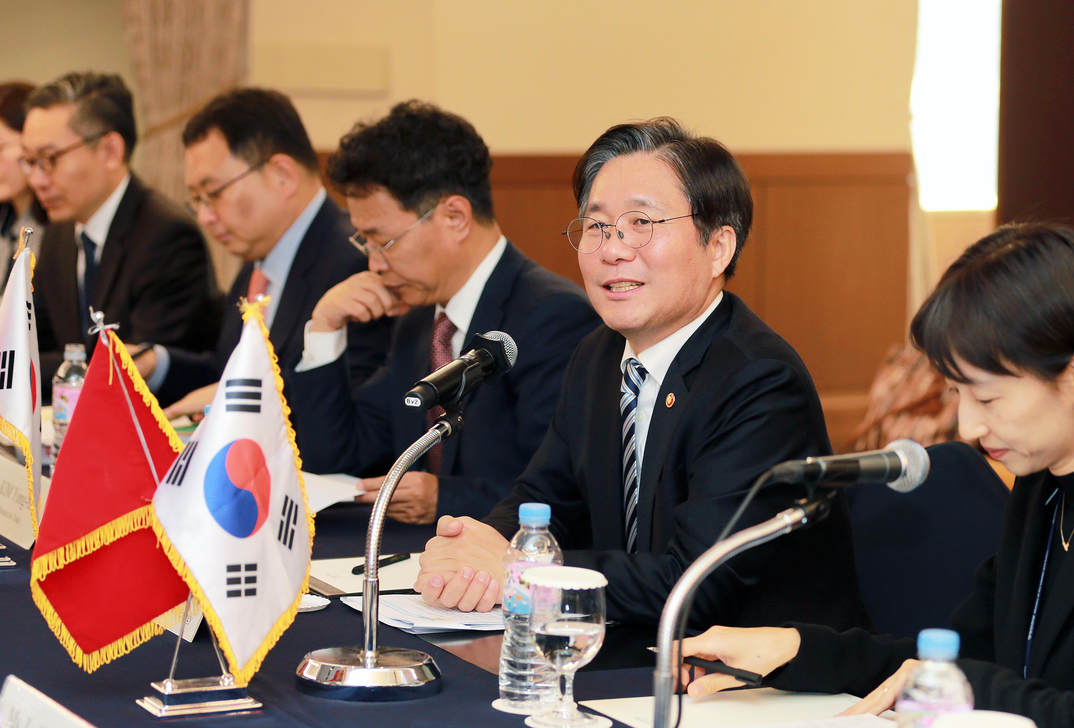 베트남 산업무역부 장관 면담 1