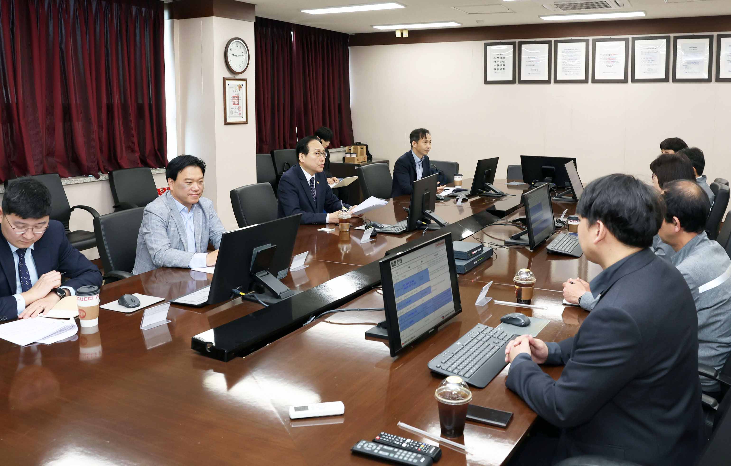 반도체 공급망 핵심소재 생산 현장 점검 2
