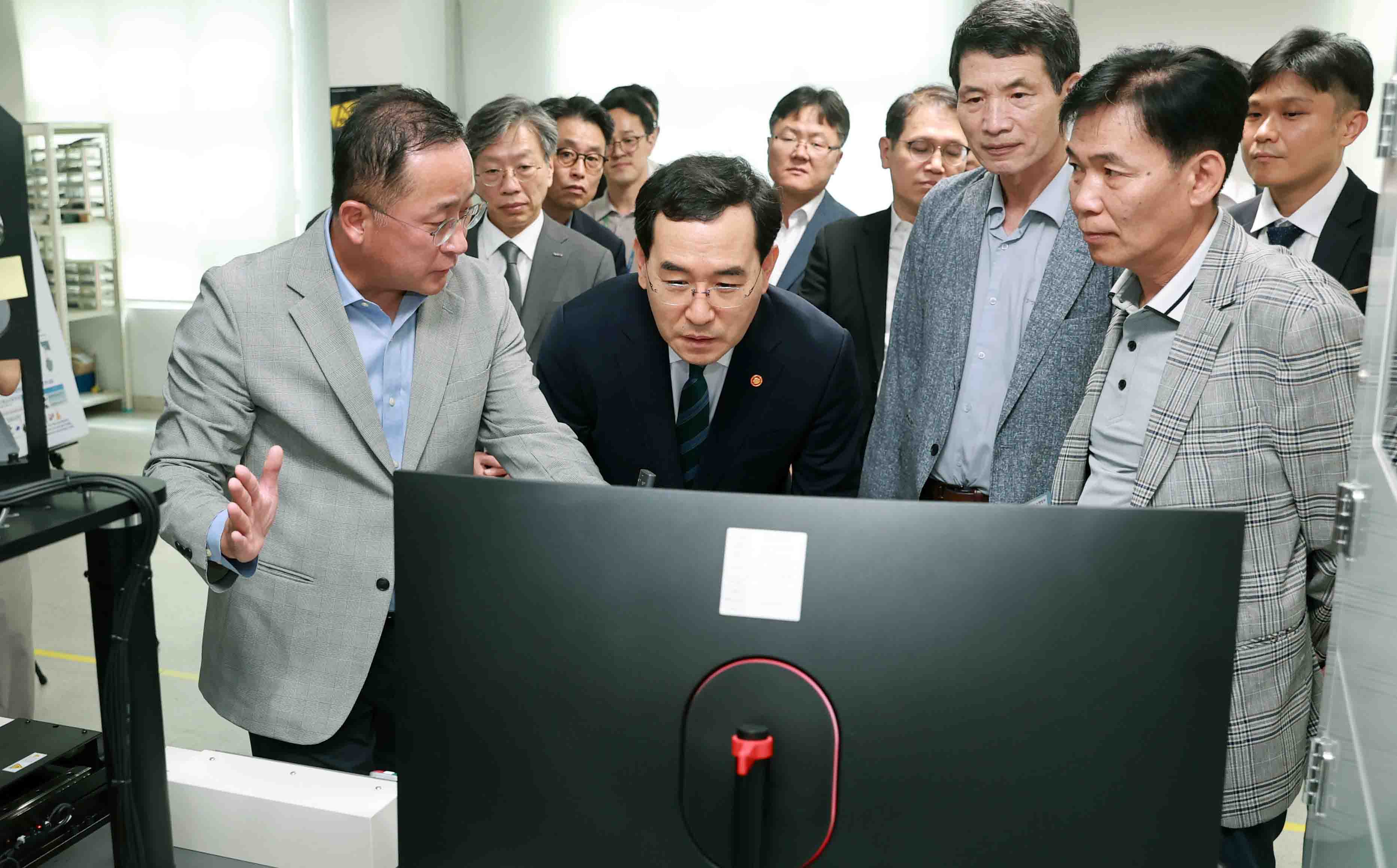 자율주행차용 카메라 장비 수출기업 현장 방문 3