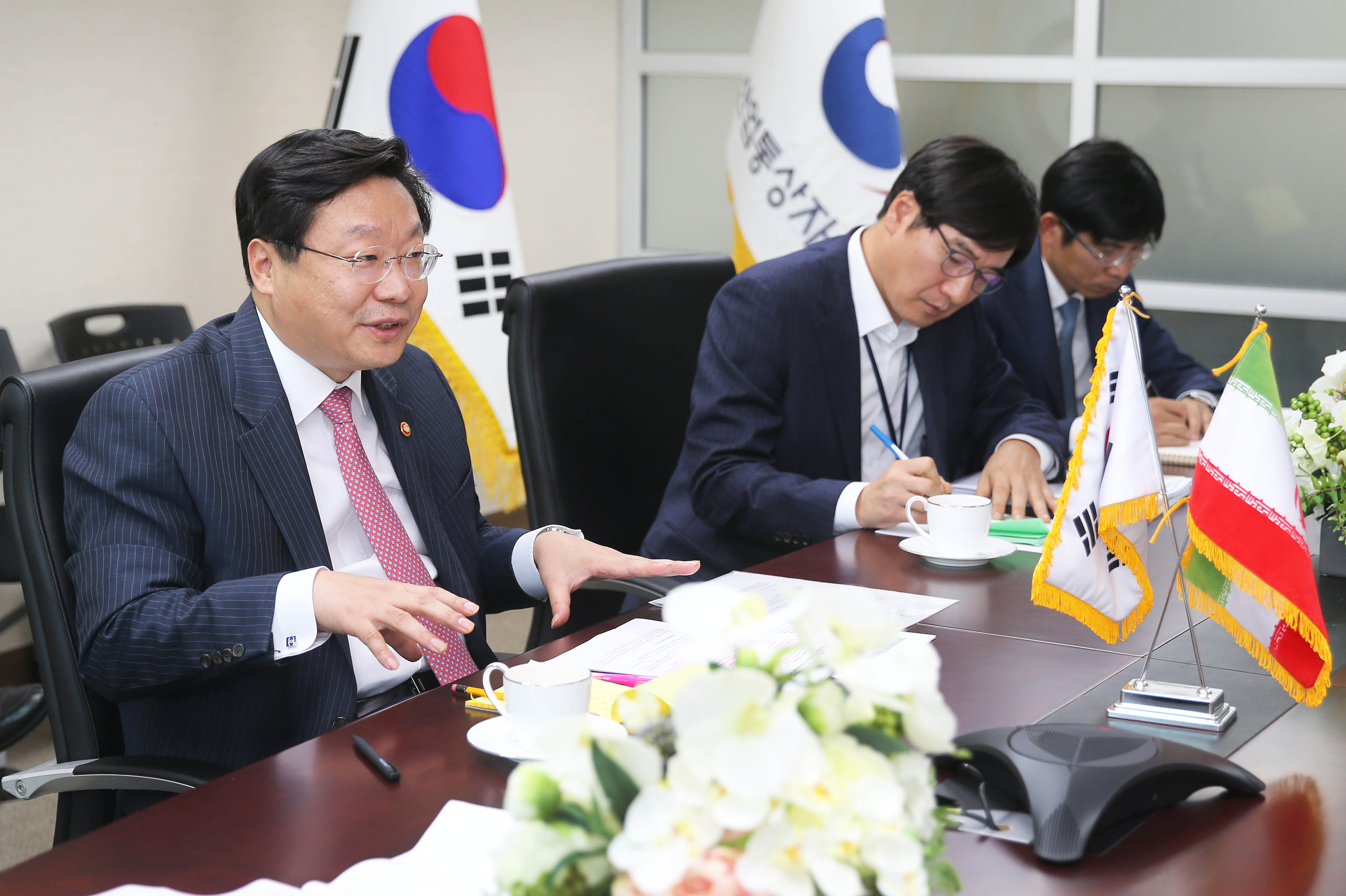 이란 산업광물무역부 차관 겸 무역진흥청장 면담 2