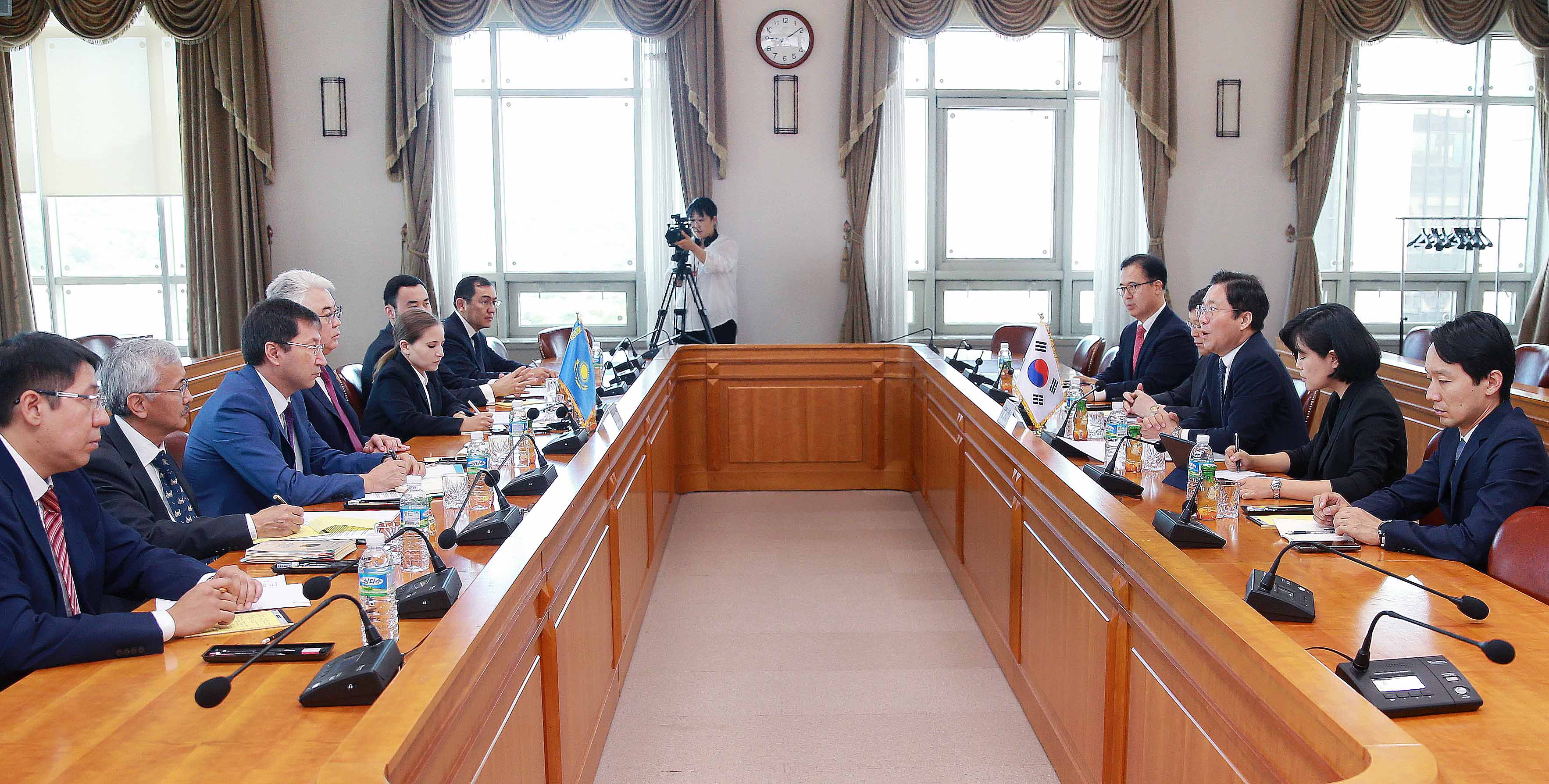 카자흐스탄 외교부 장관 면담 3