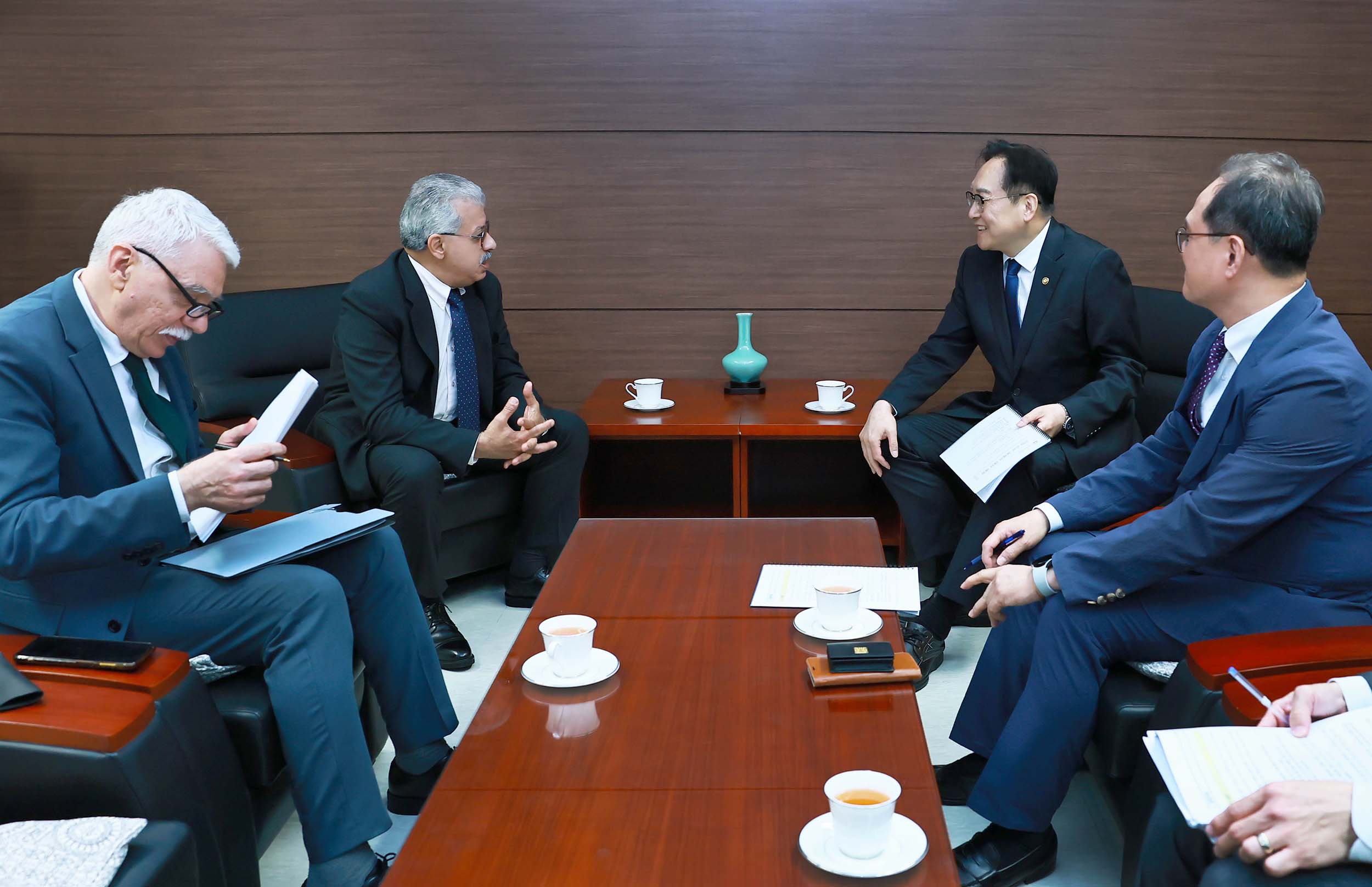 신임 주한 알제리 대사 면담 5