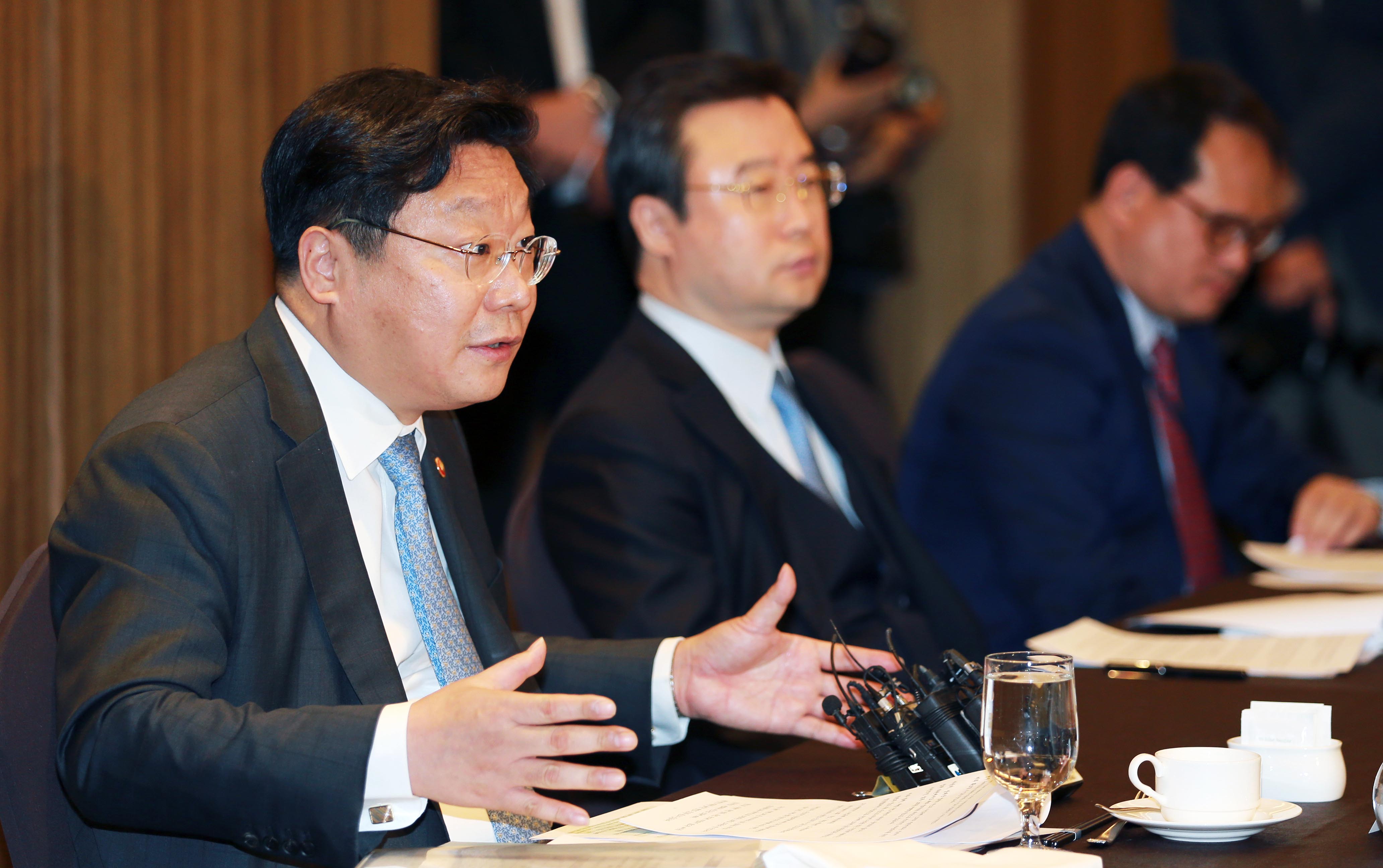 철강협회 회장단 오찬 간담회 1