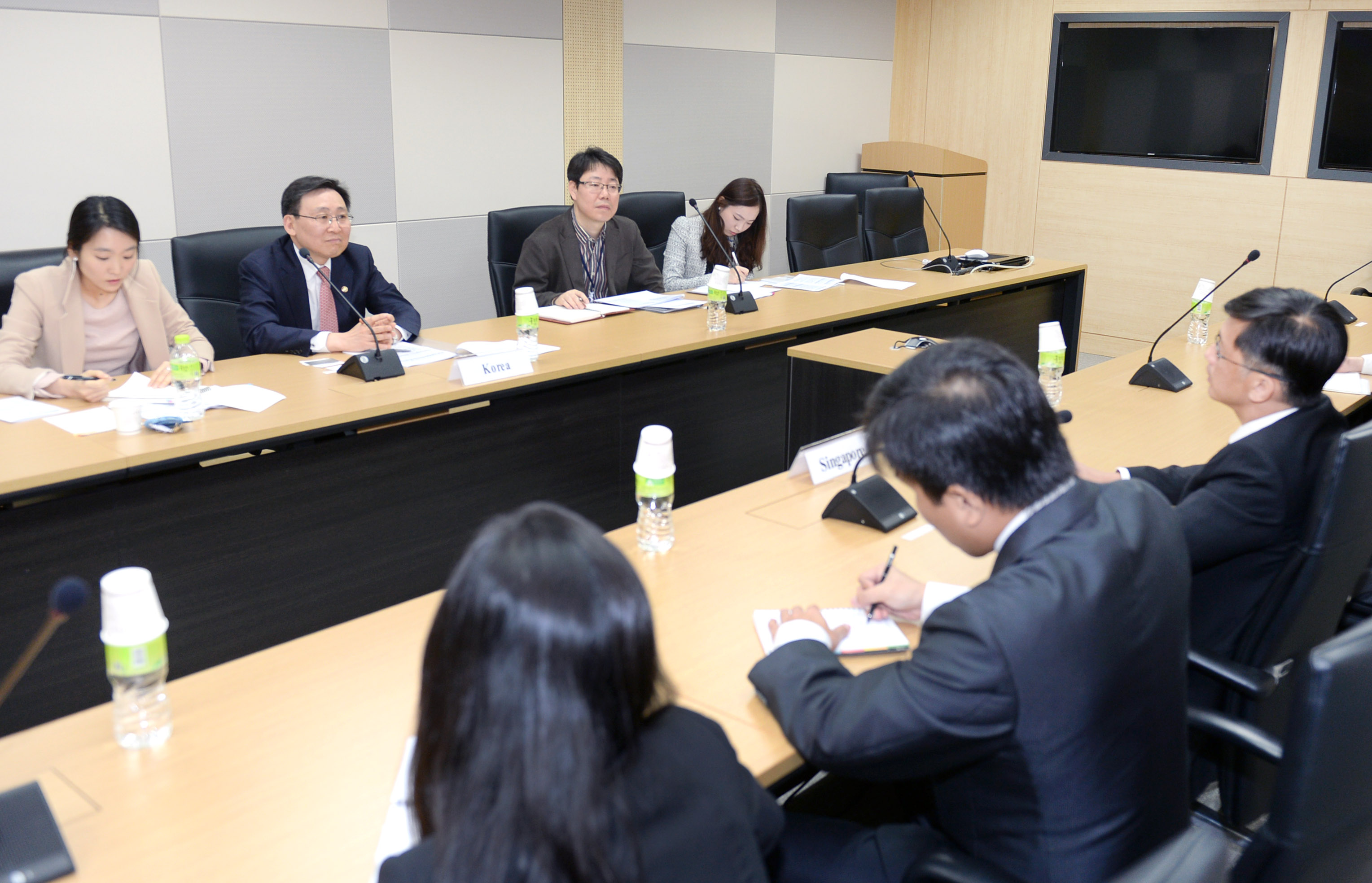 싱가포르 산업무역부 국무장관 면담 3