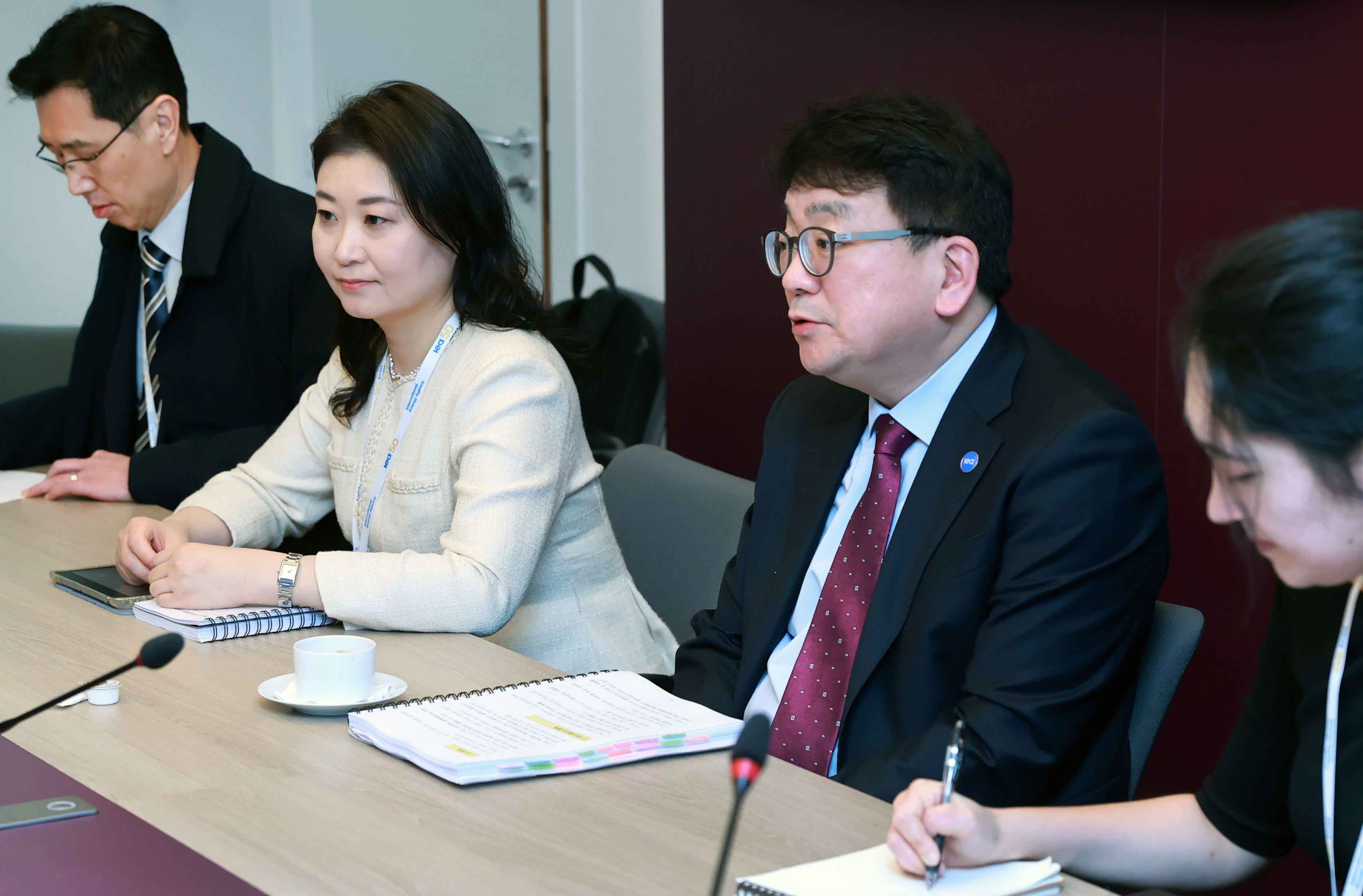 캐나다 천연자원부 차관 면담 3
