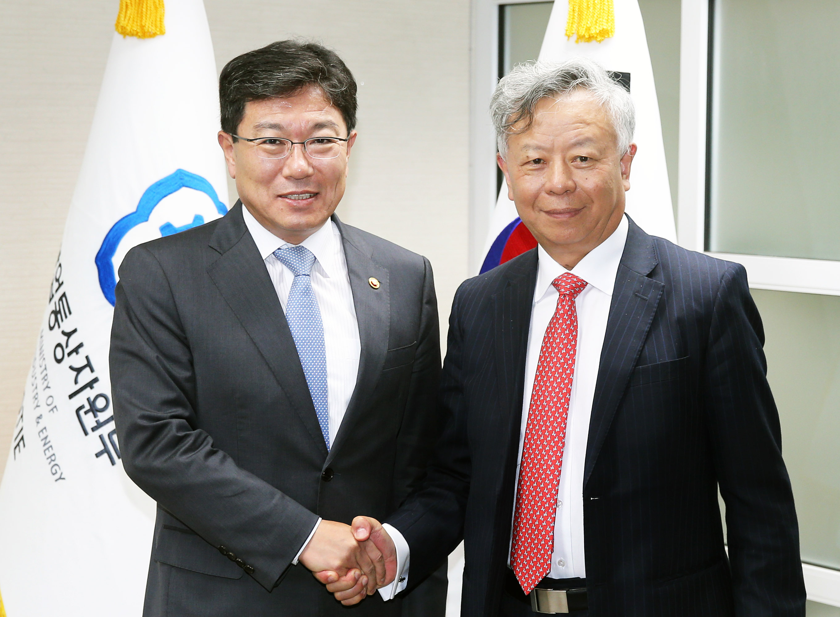 진리췬 AIIB 총재지명자 면담 1