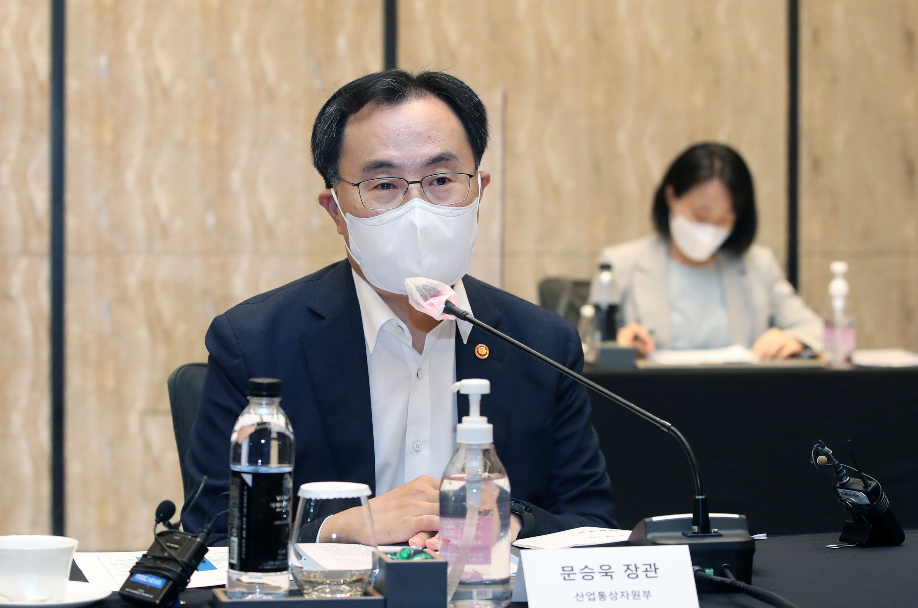 탄소중립 실현을 위한 온실가스 감축 주요기업 간담회 4