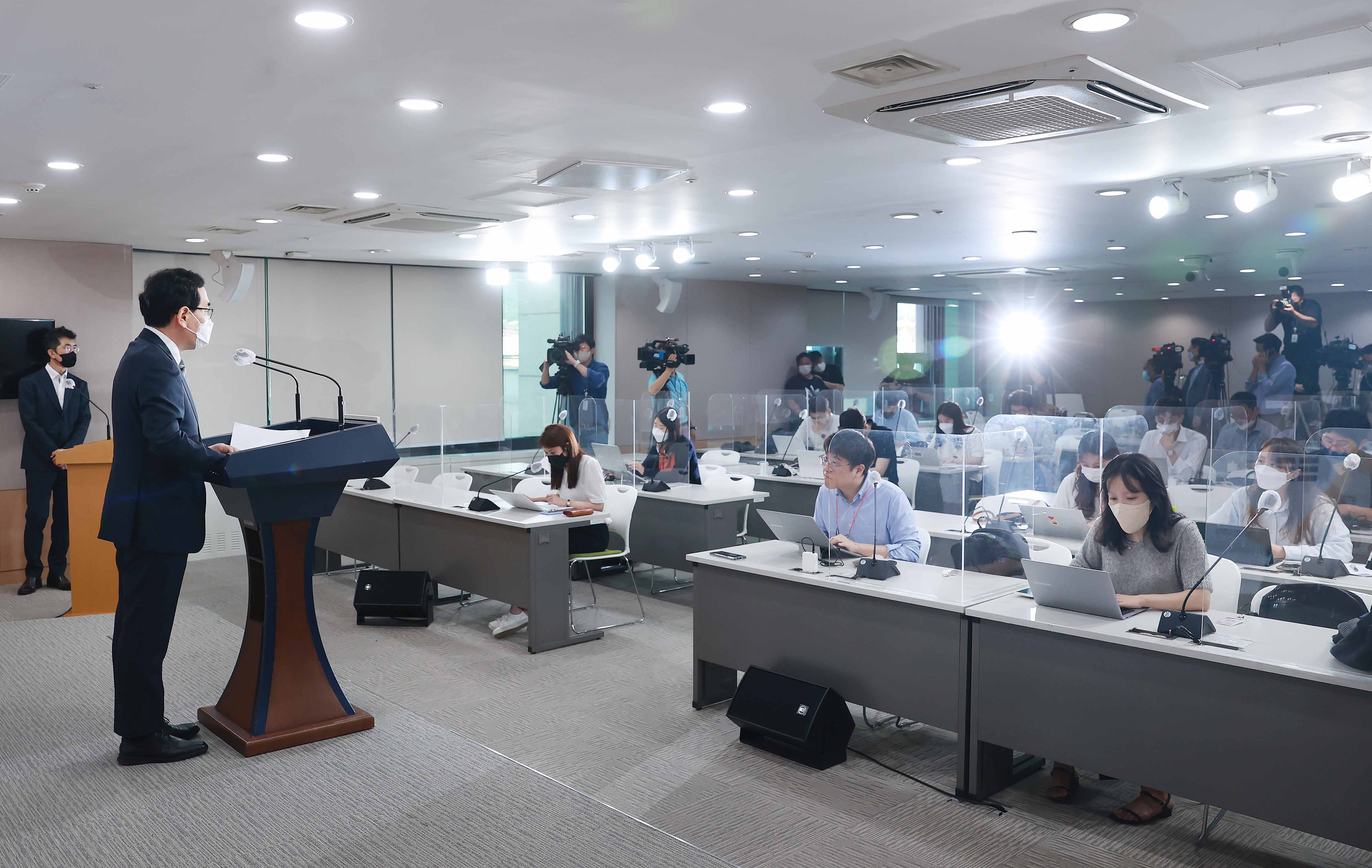 대우조선해양 사내하청 노조 파업관련 정부합동 브리핑 6