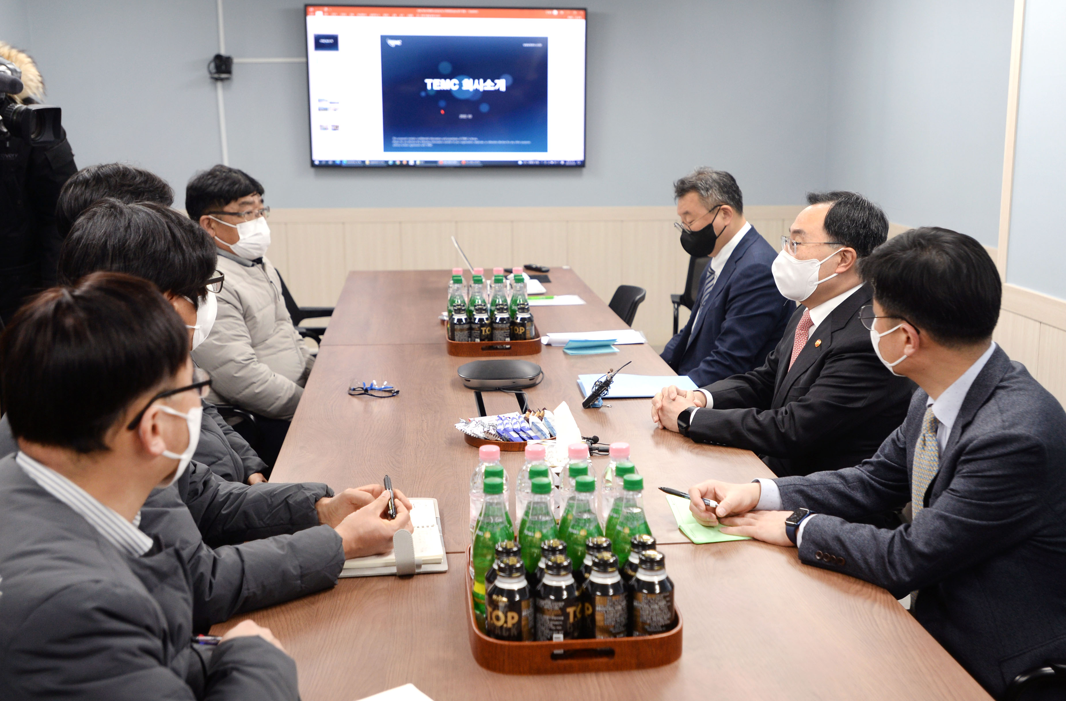 러-우크라이나 사태 관련 반도체용 특수가스업체인 TEMC 현장방문 5