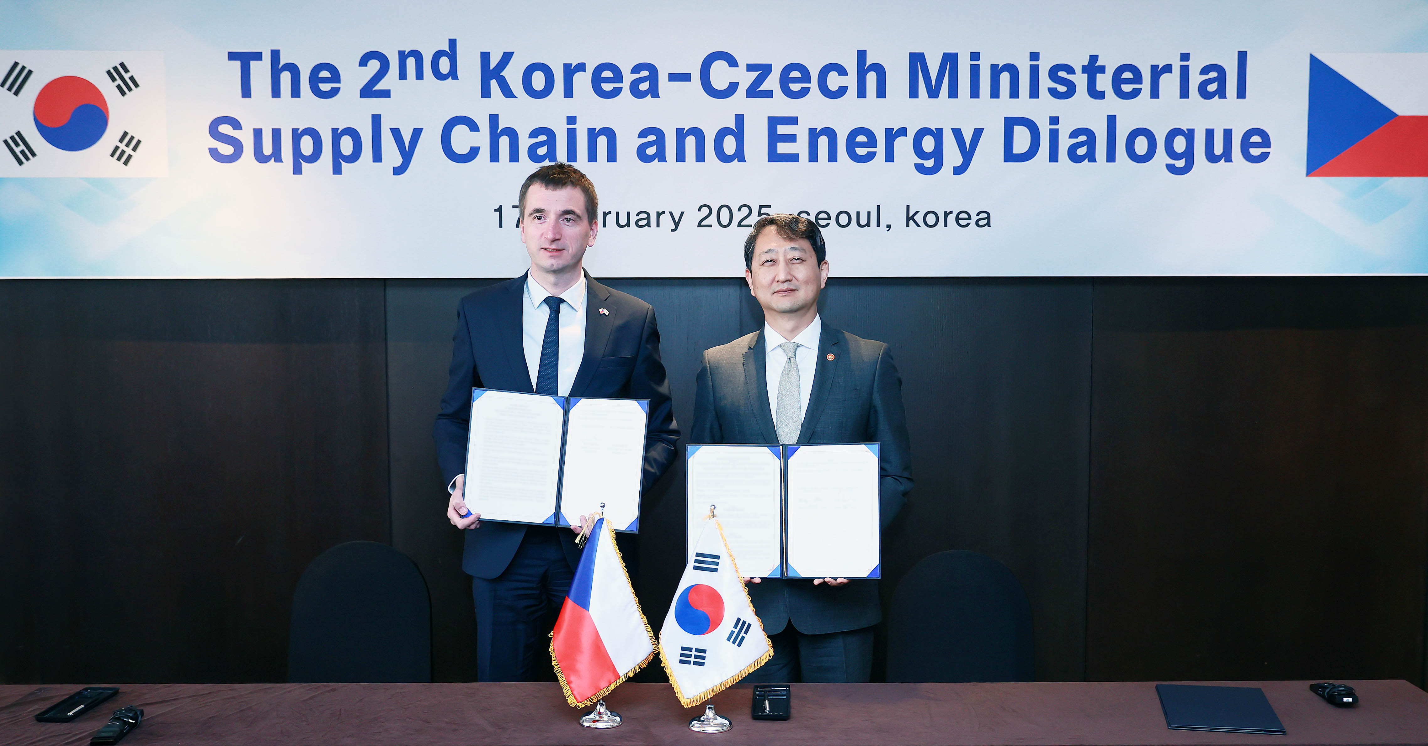 제2차 한-체코 공급망에너지 대화 합의의사록 서명식 1