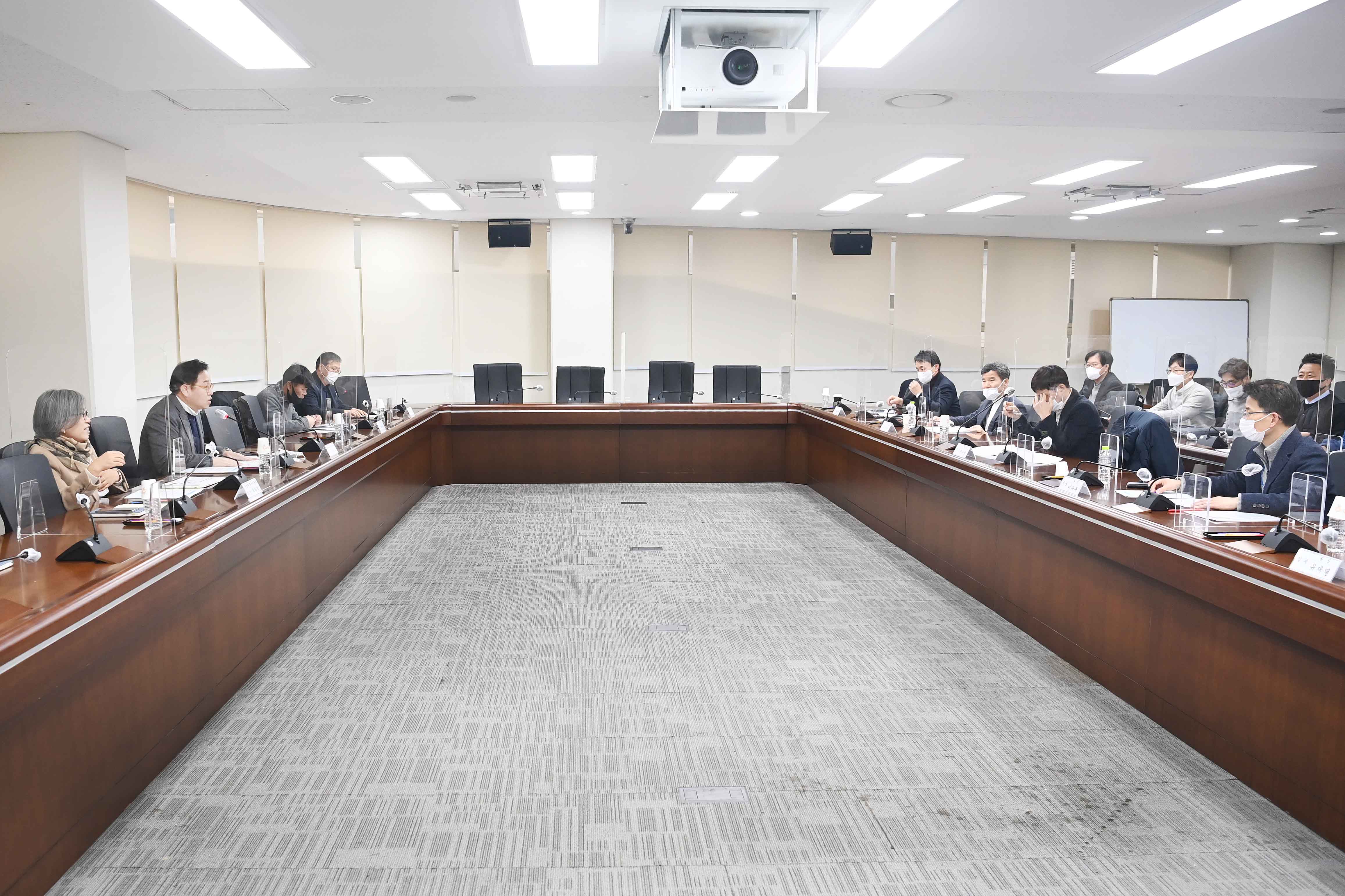 자유무역지역관리원장 간담회 2