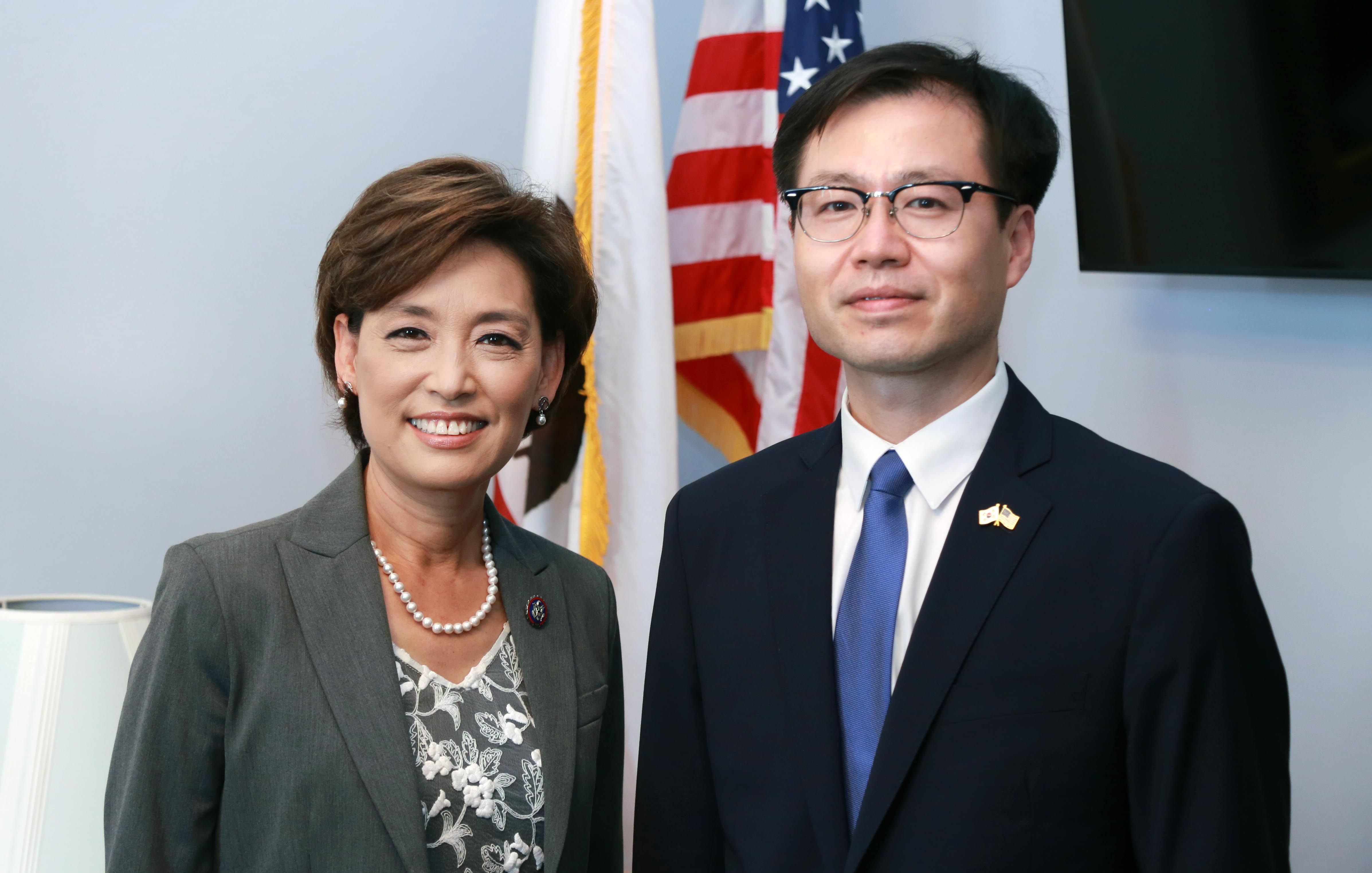 영 킴 미국 하원의원 면담 1