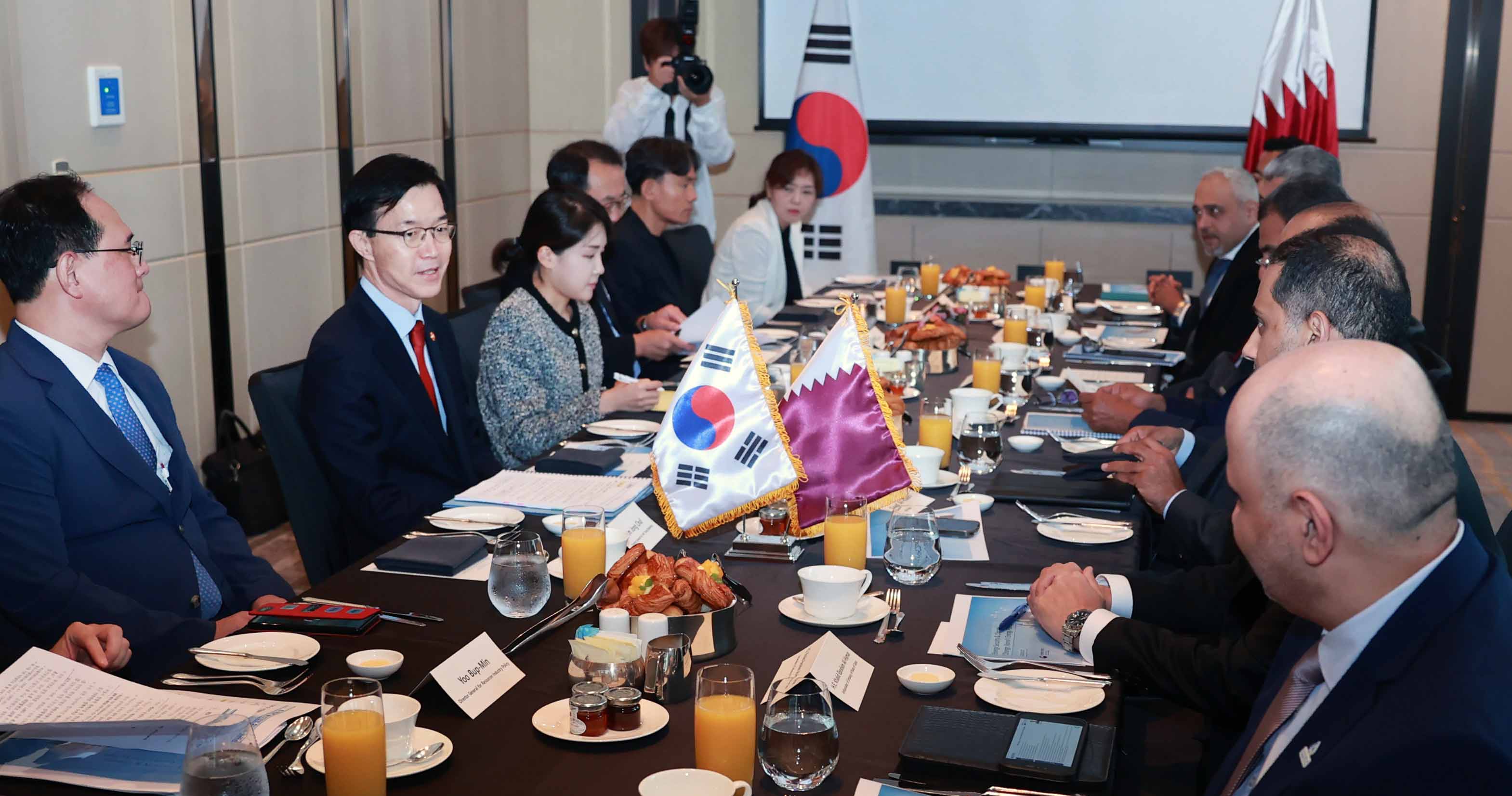 카타르 에너지 담당 국무장관 면담 4