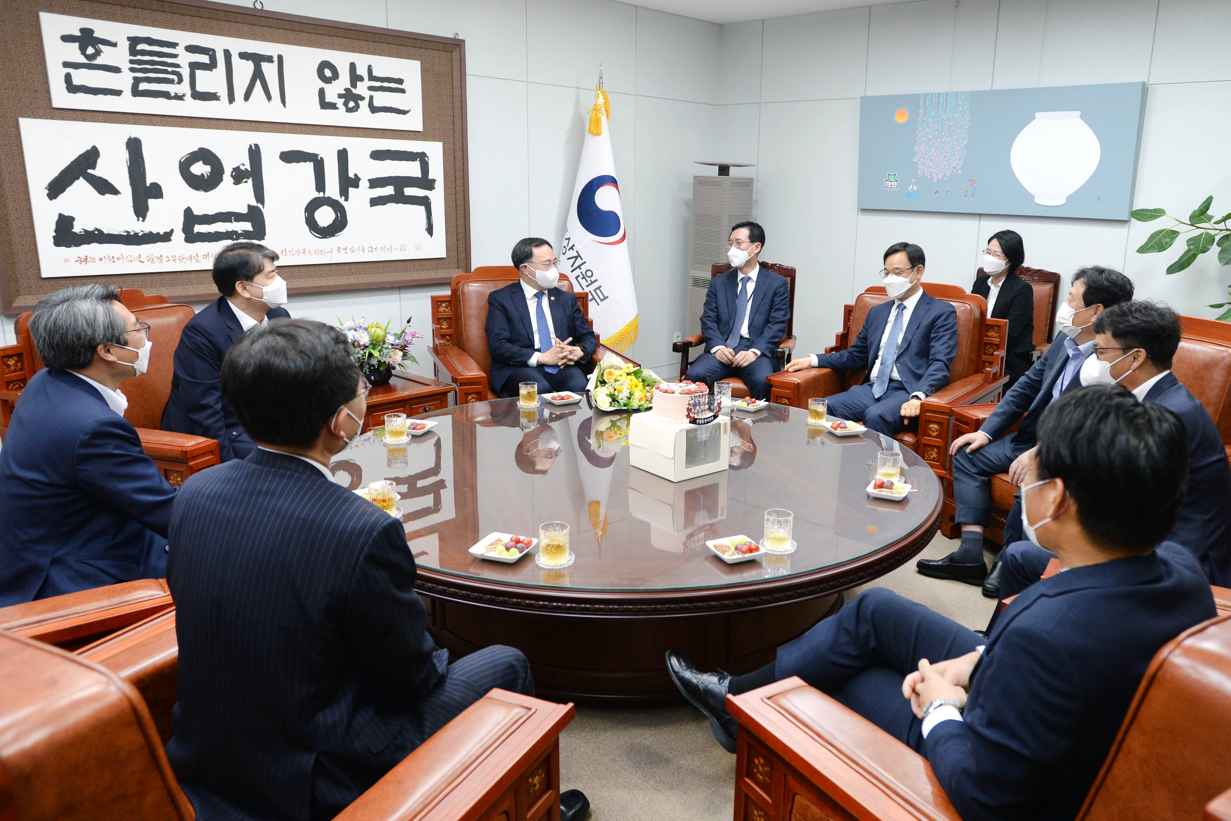 문승욱 장관 이임기념 1급 티타임 4