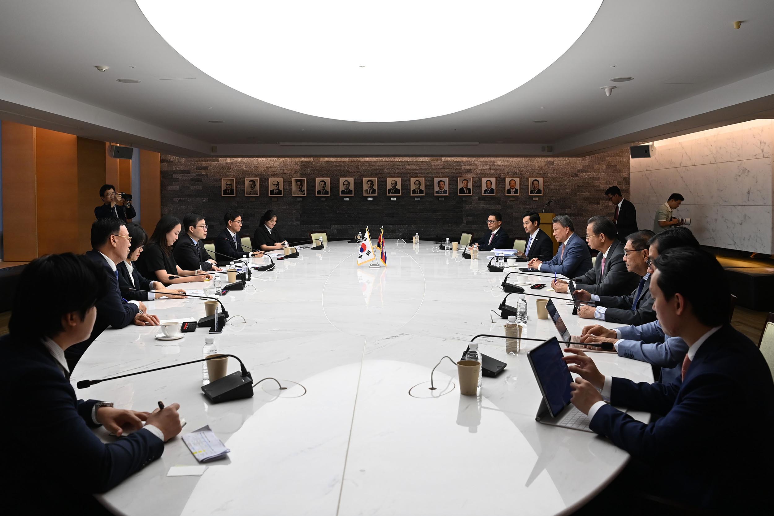 캄보디아 부총리 겸 캄보디아 개발위원회 제1부위원장 면담 2