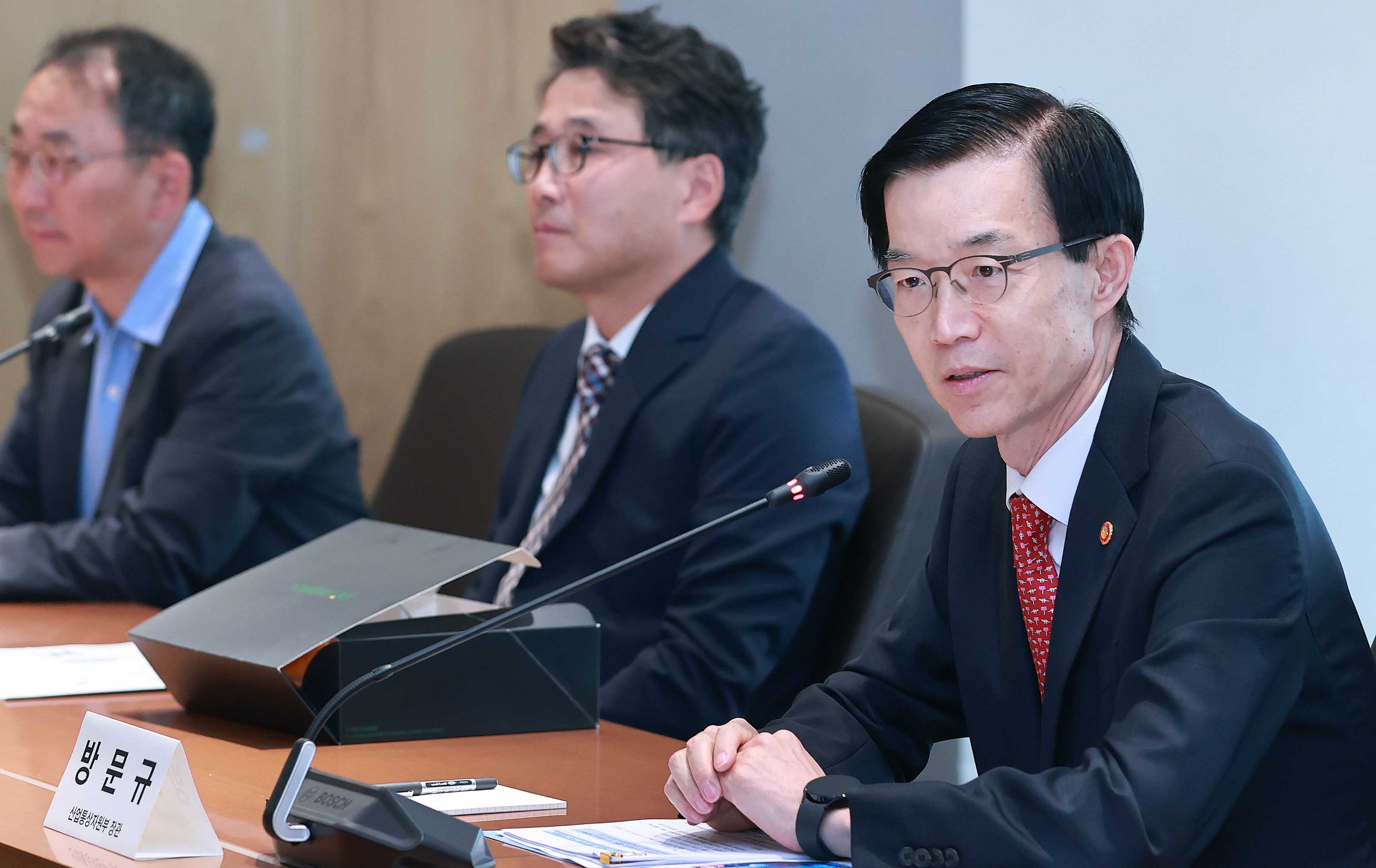 첨단로봇산업 육성을 위한 제1차 불금 간담회 2