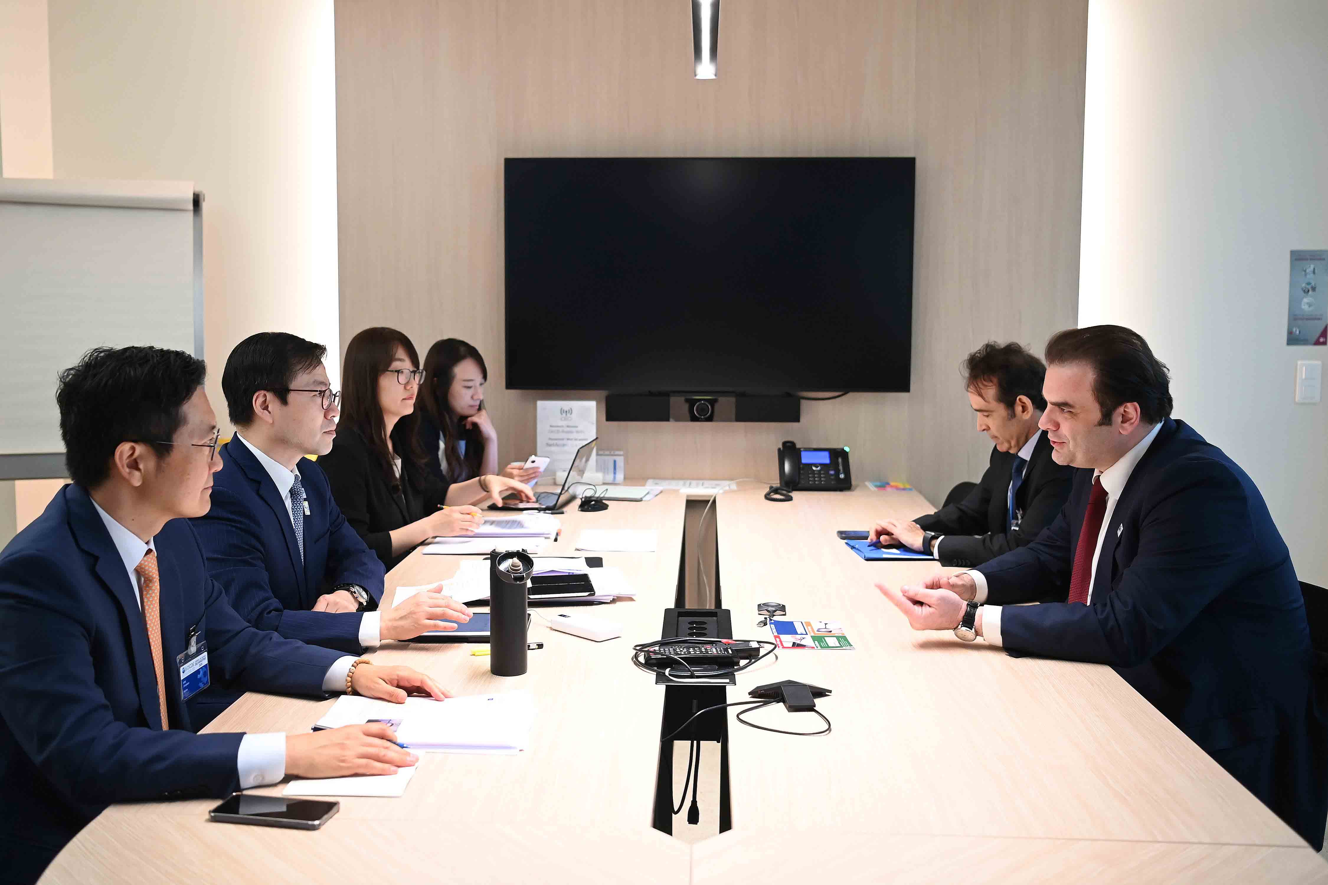 그리스 경제 재정부 장관 면담 2