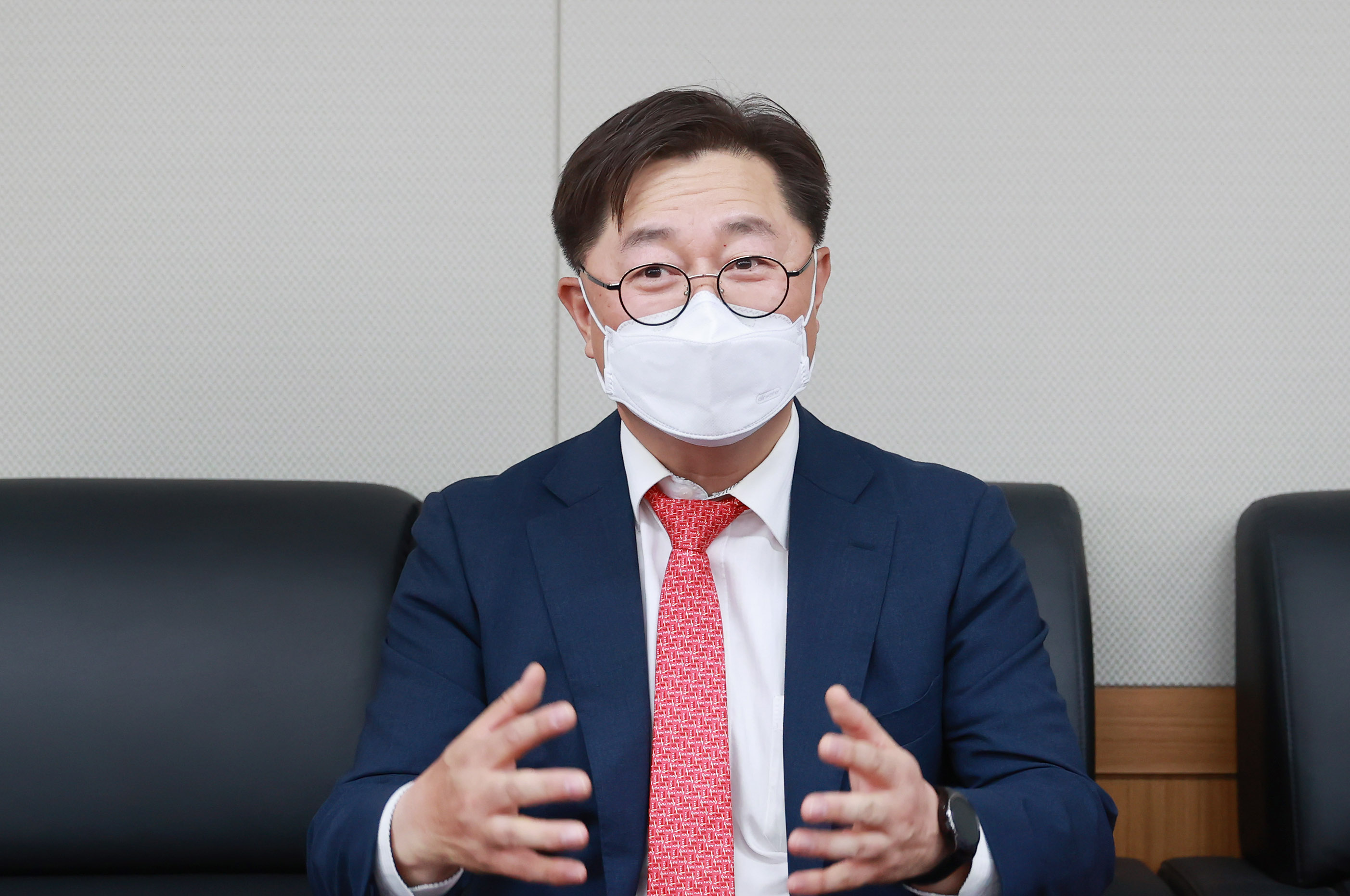 박일준 산업통상자원부 2차관 기자실 방문 3