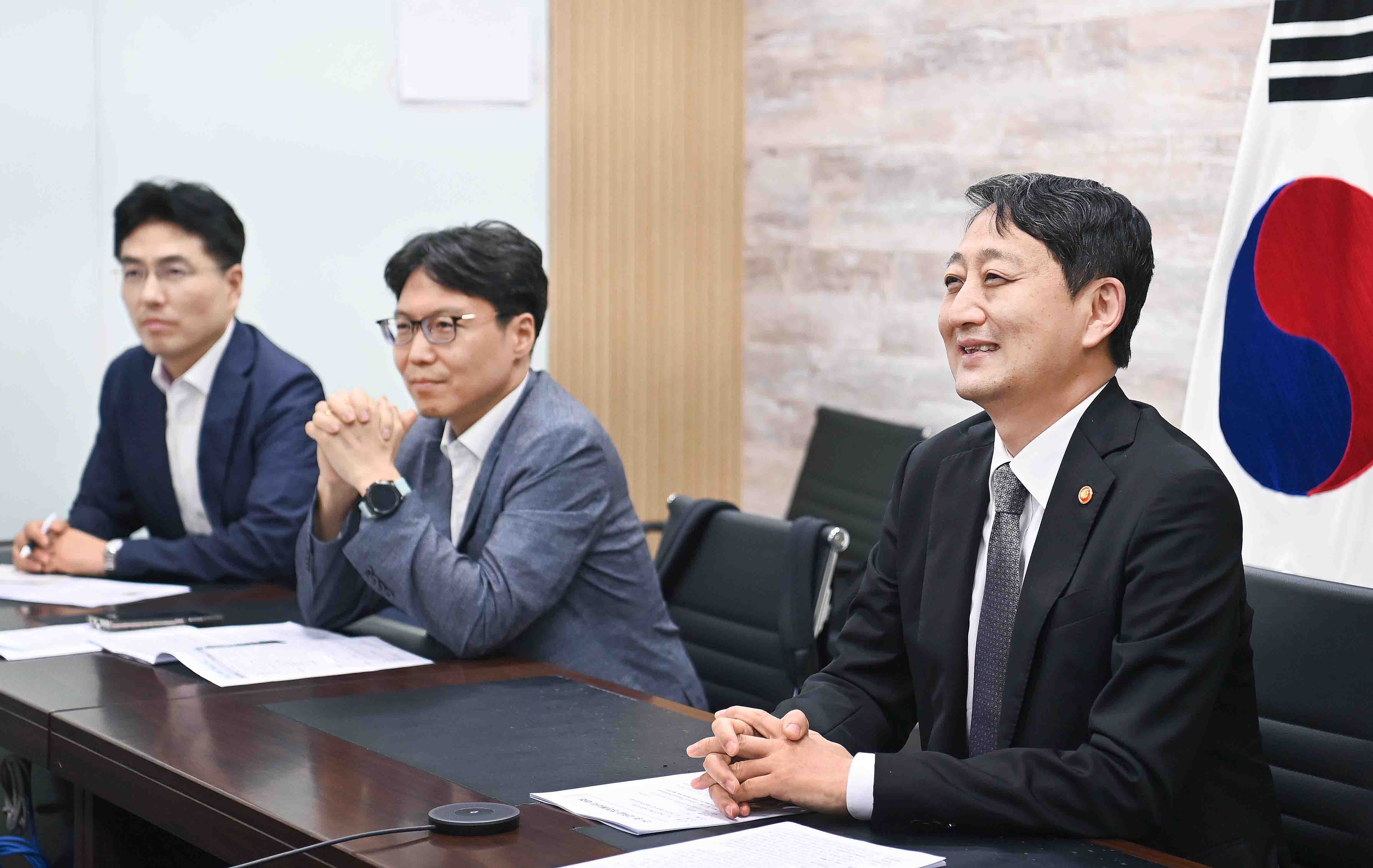 영국 에너지안보·탄소중립부 장관 면담 3