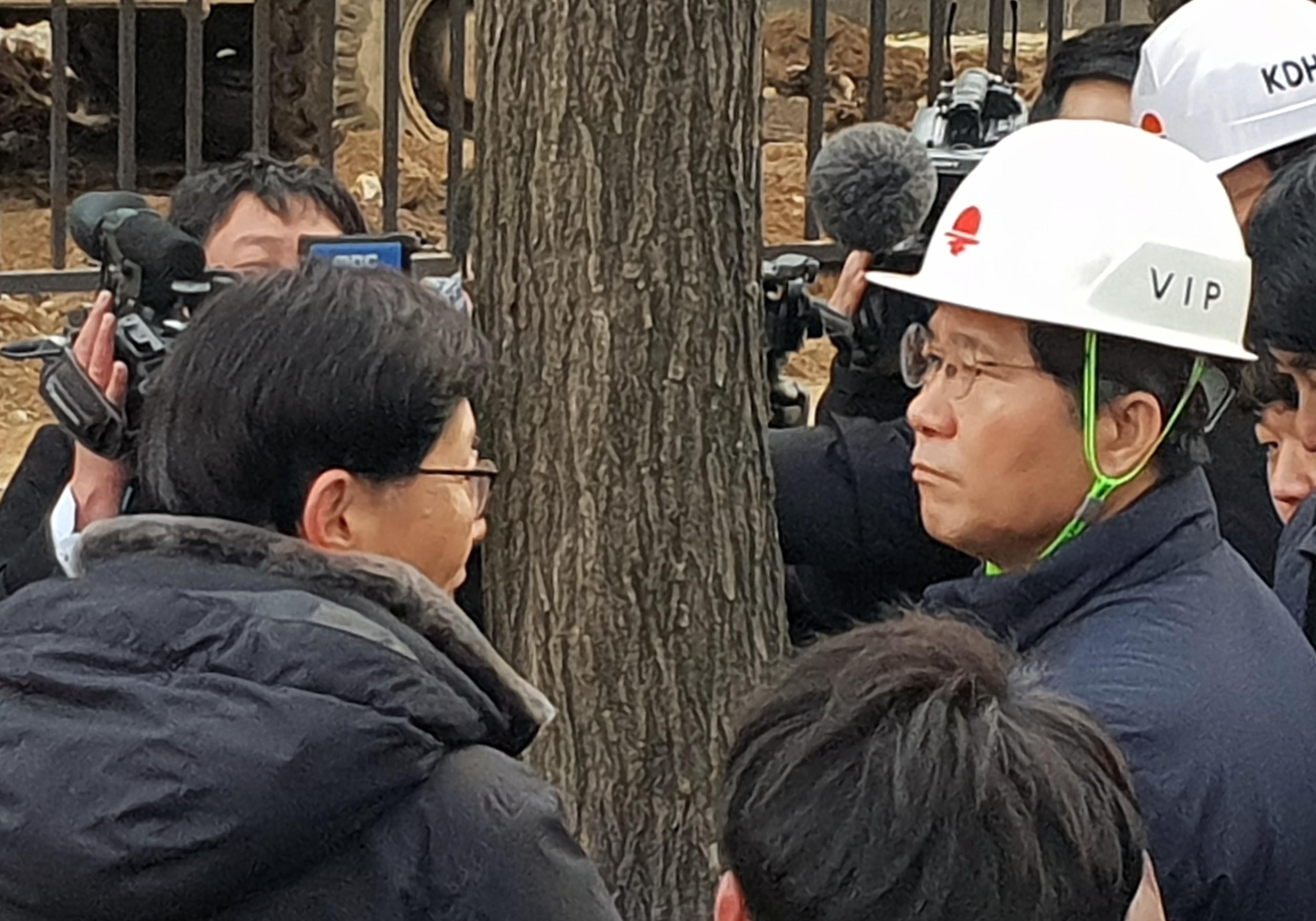 지역 난방공사 온수 배관 파열 사고 현장방문 4