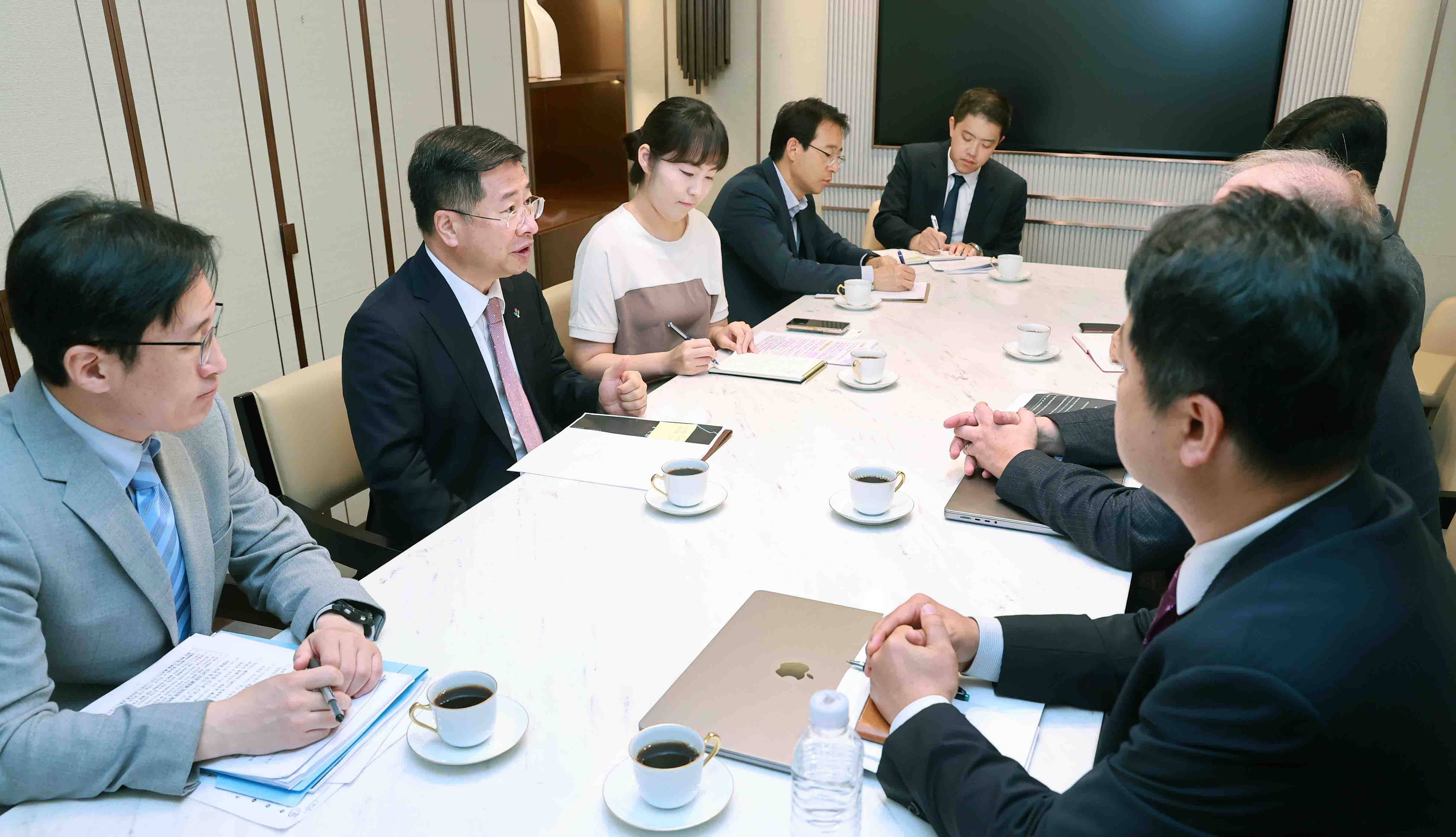텐스토렌트社 최고운영책임자 면담 4