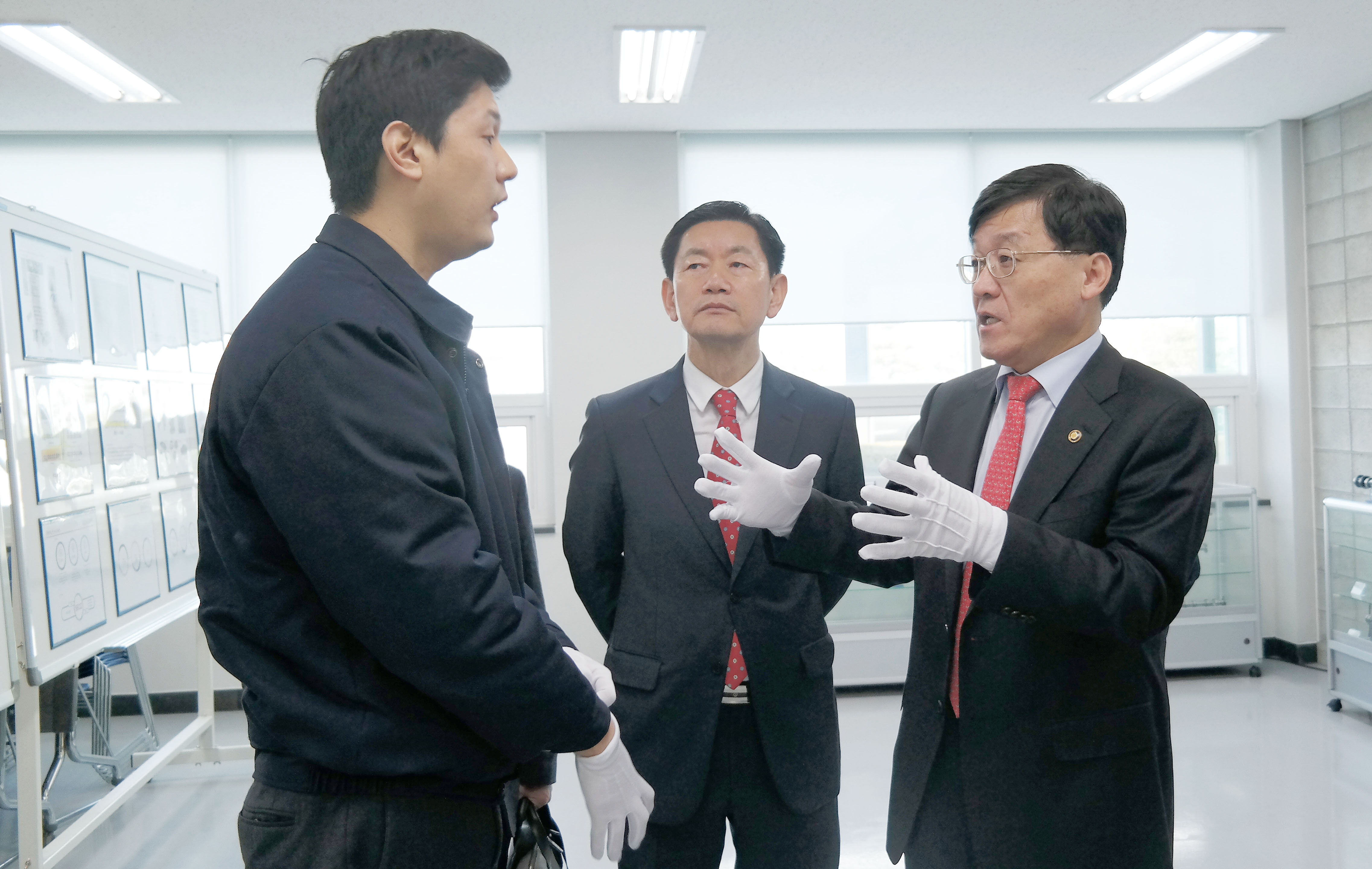 산학융합지구 우수 협력기업 현판 제막식 4