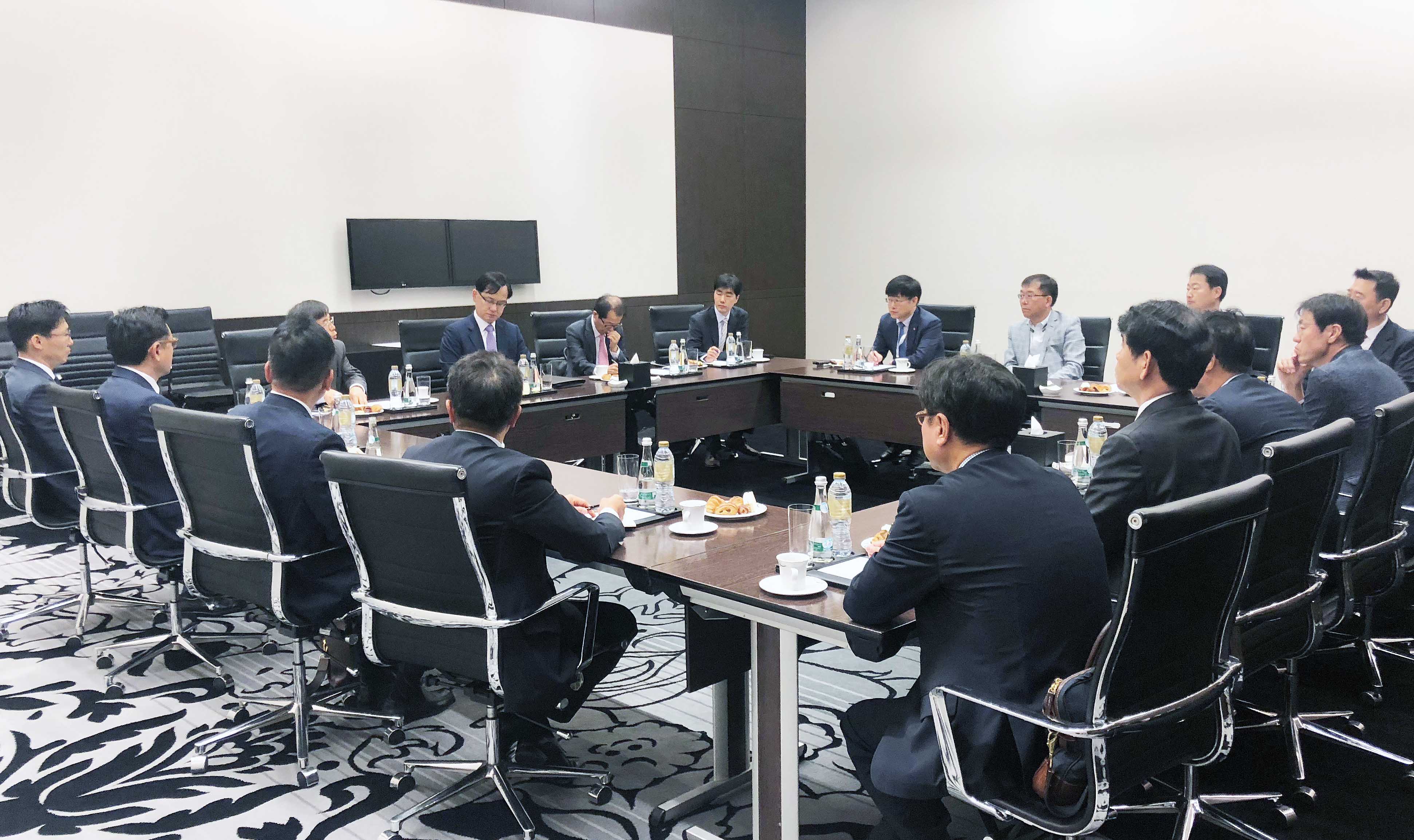 민관합동사절단 간담회 1