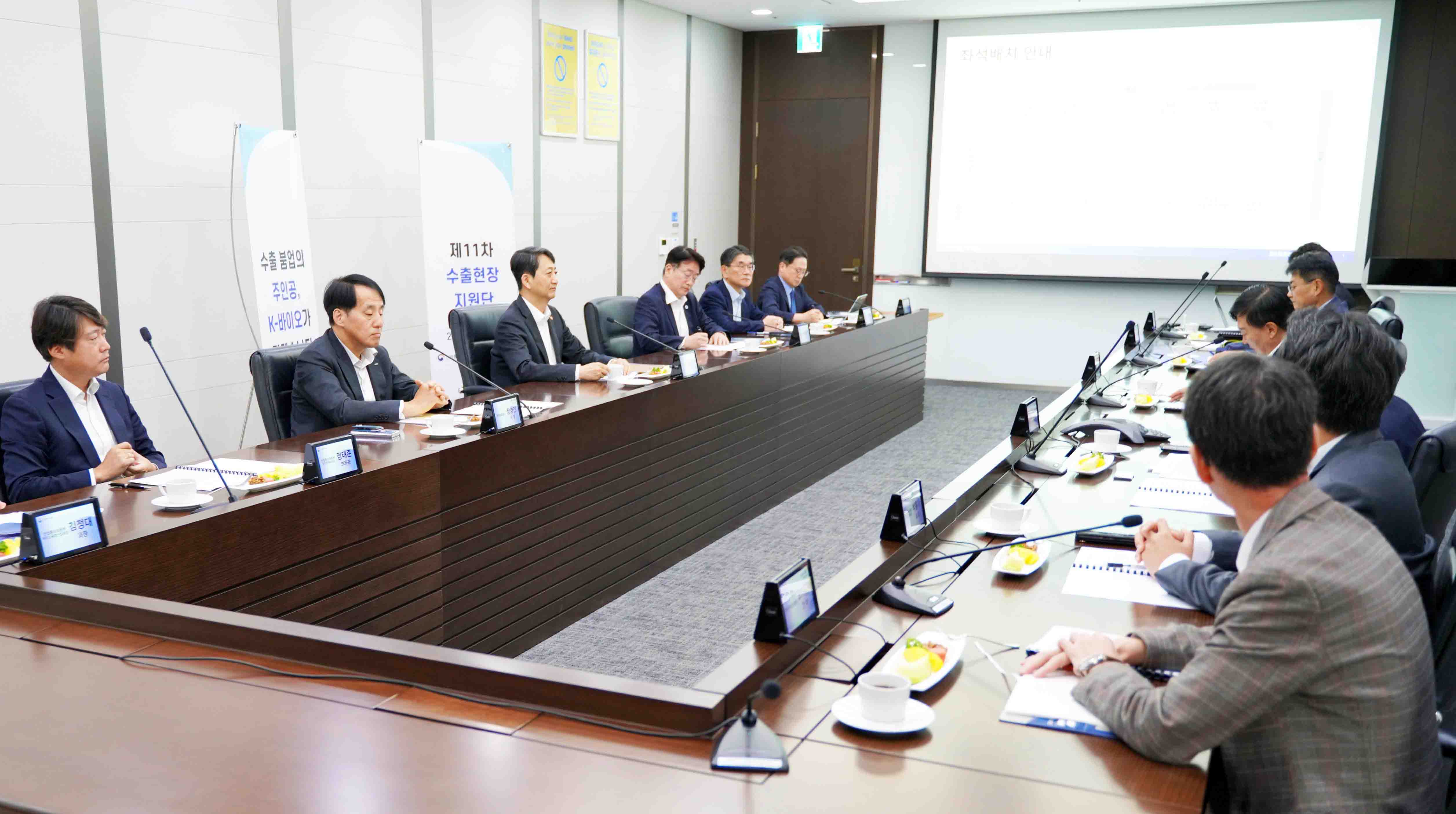 바이오 수출현장인 삼성바이오로직스 송도 2공장 방문 6
