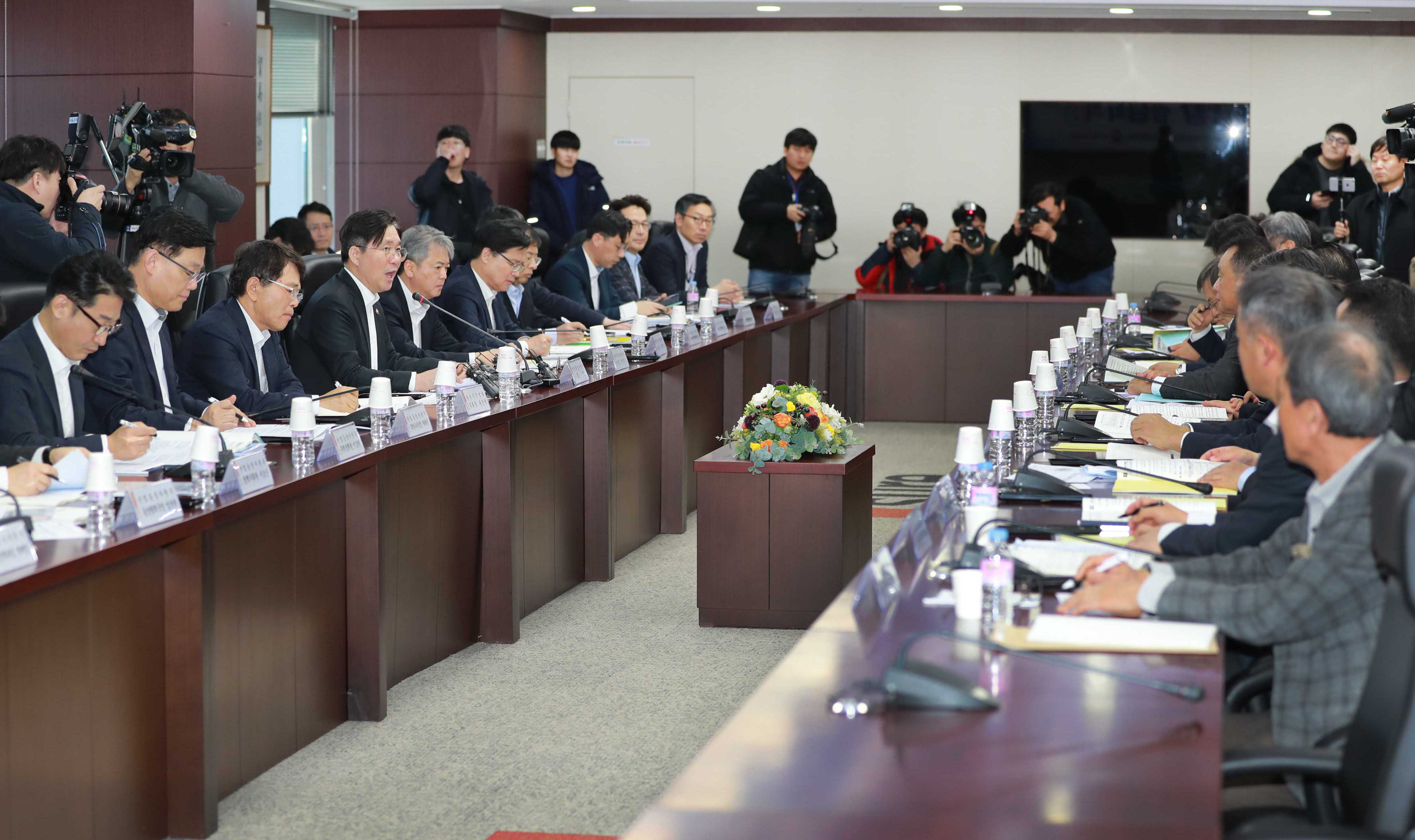 신종 코로나바이러스 관련 긴급수출상황 점검회의 5