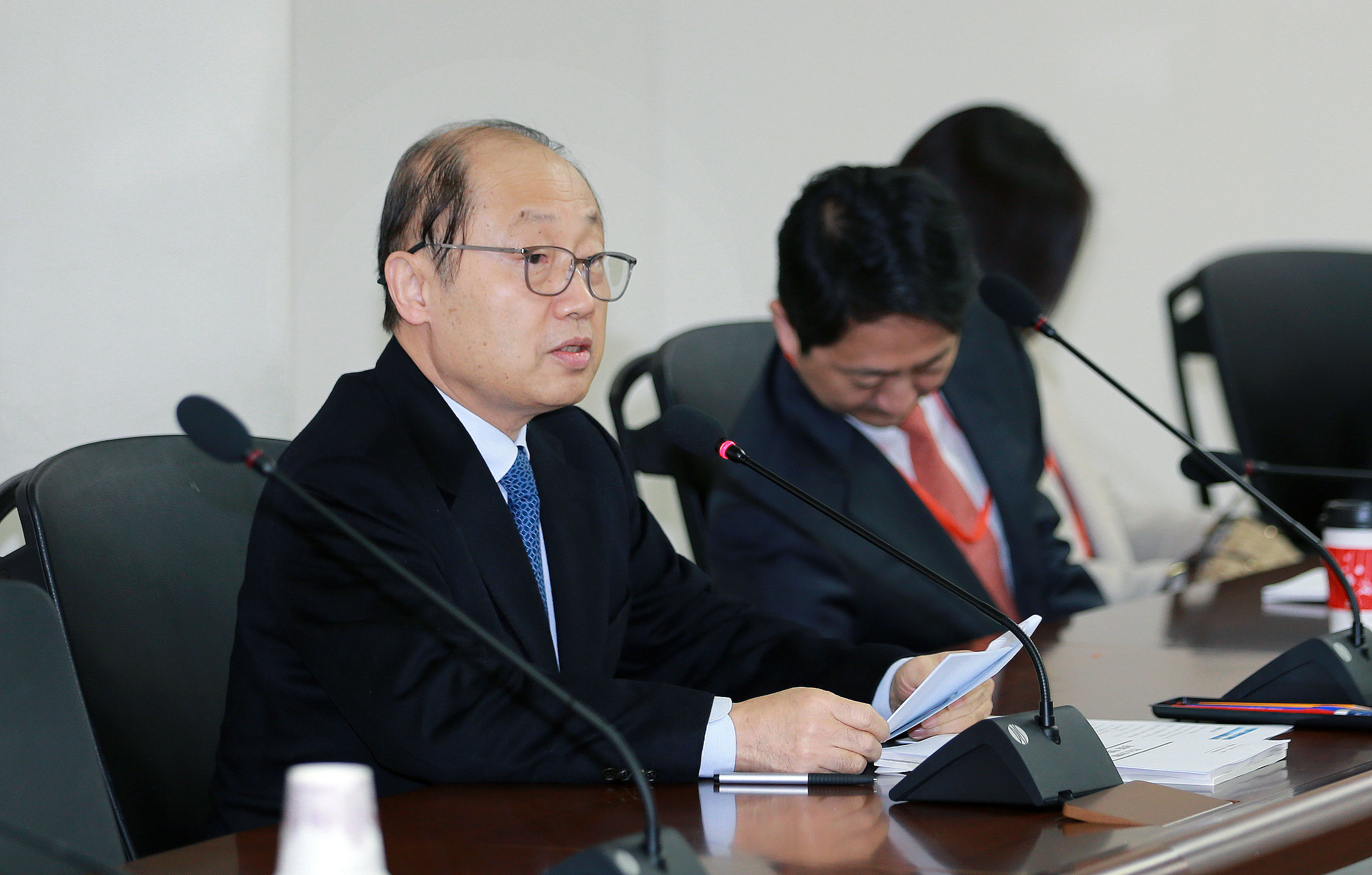 중국·싱가포르·일본산 초산에틸 공청회 개최 1