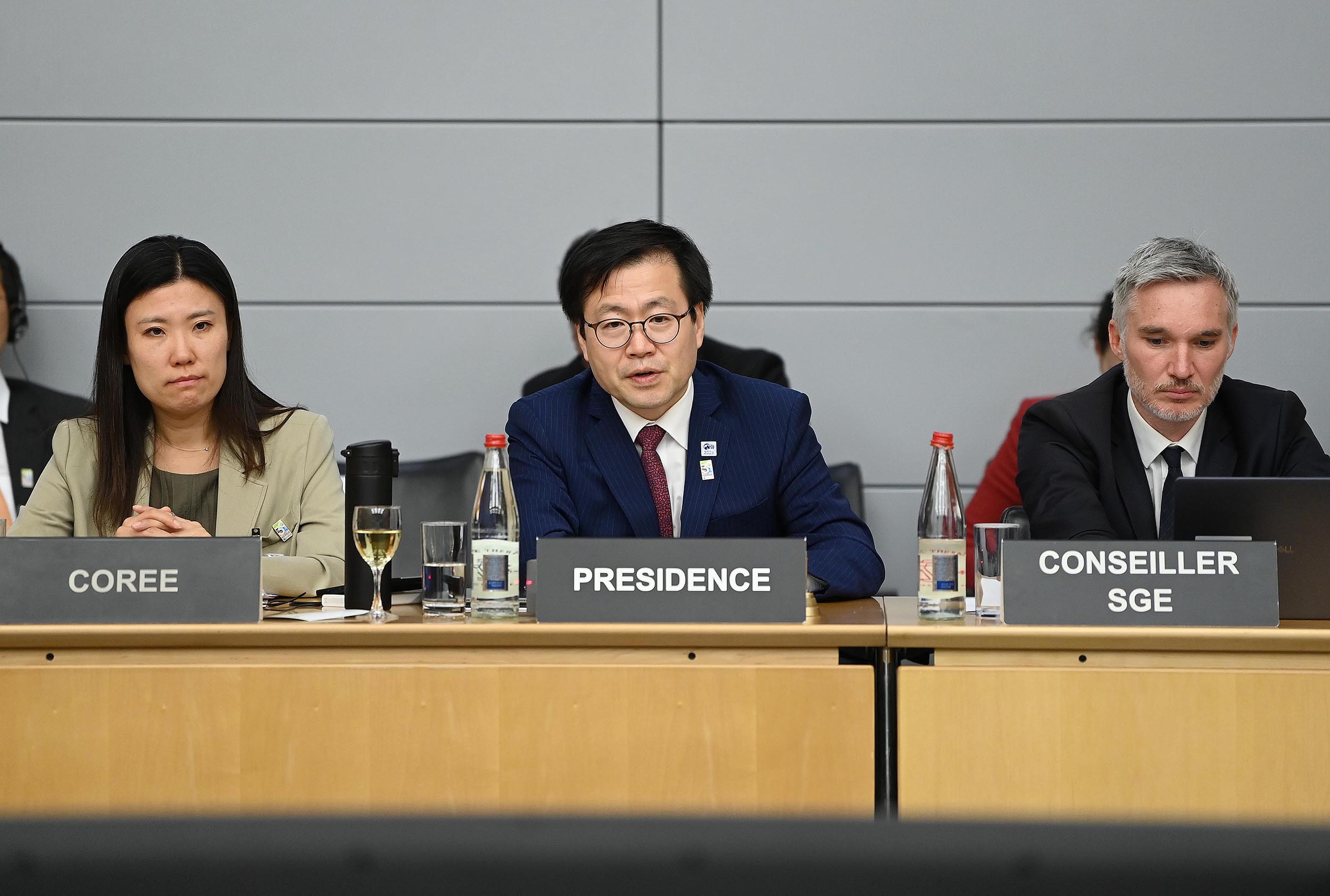 OECD 각료이사회 세션 6-지속가능한 성장을 위한 투자 4