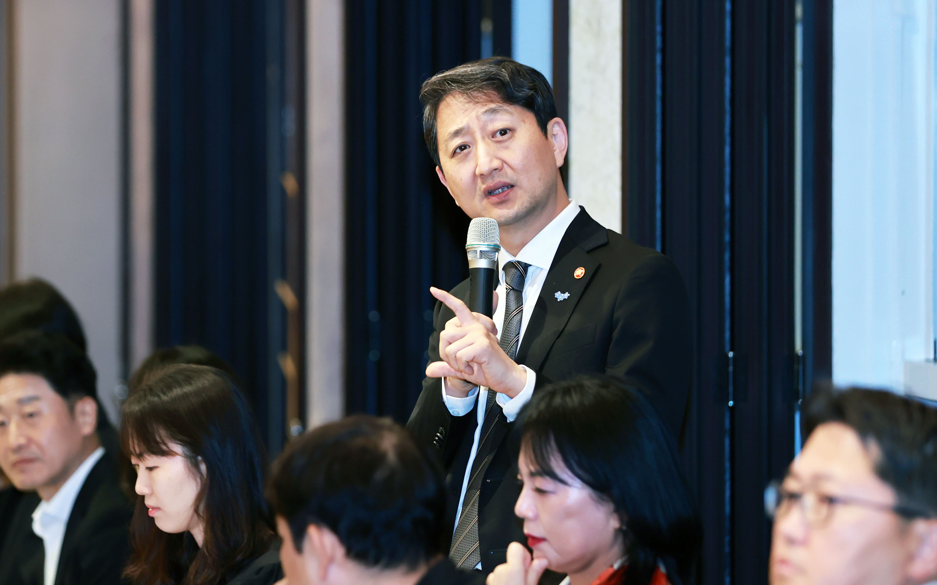 산업부 출입기자단 간담회 3