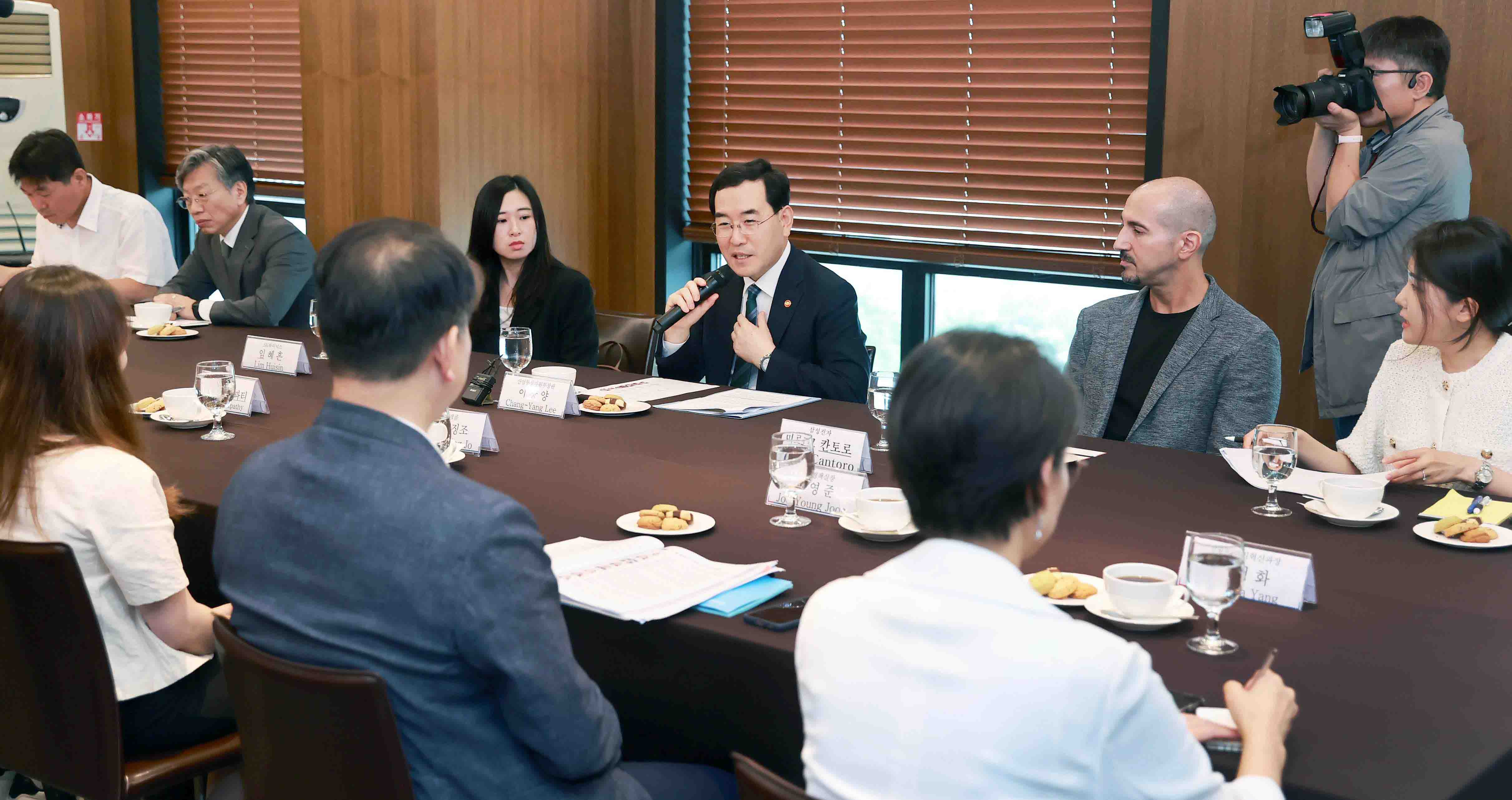 첨단산업분야 해외 우수인재 간담회 4