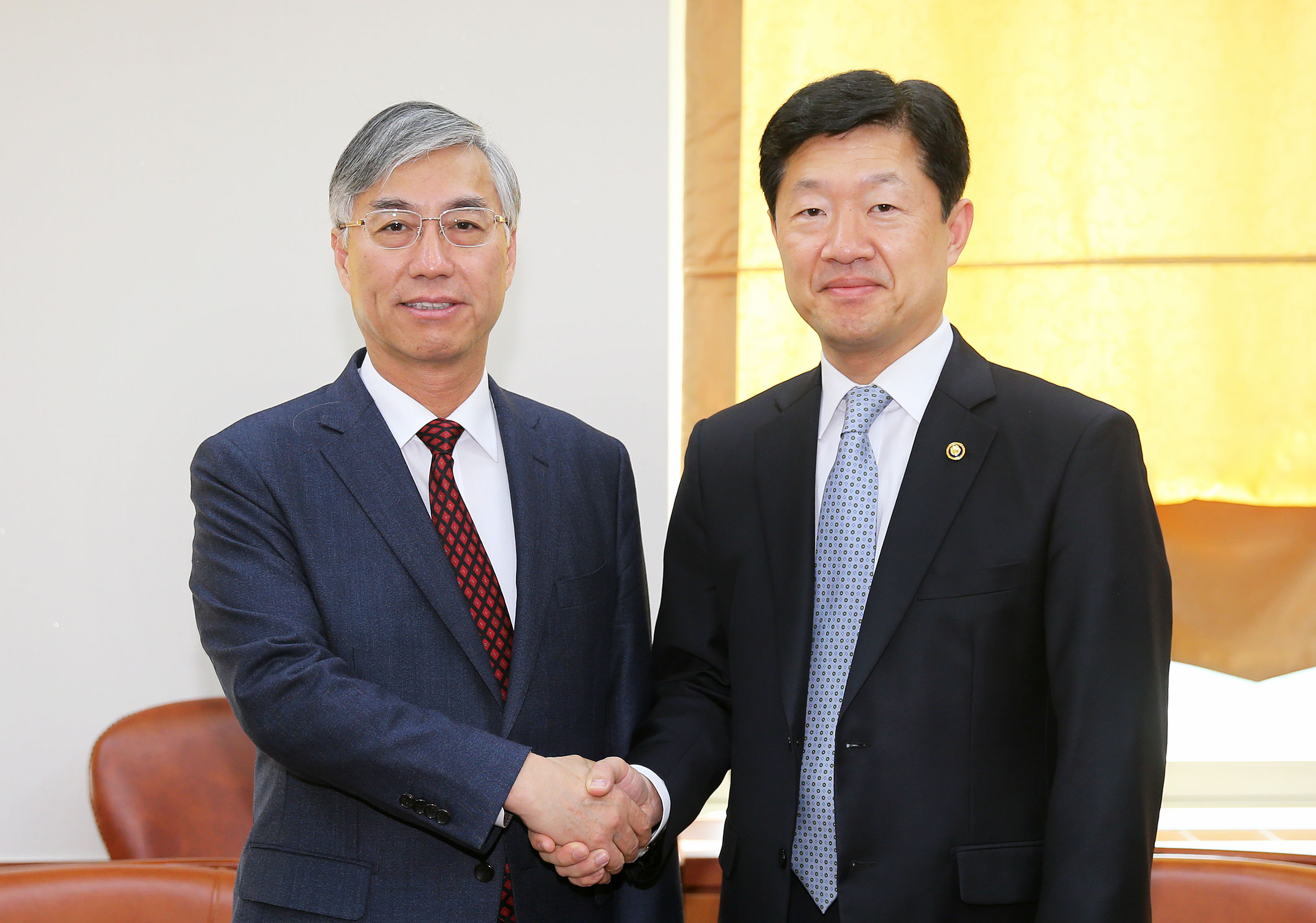추궈홍 주한 중국대사 면담 1