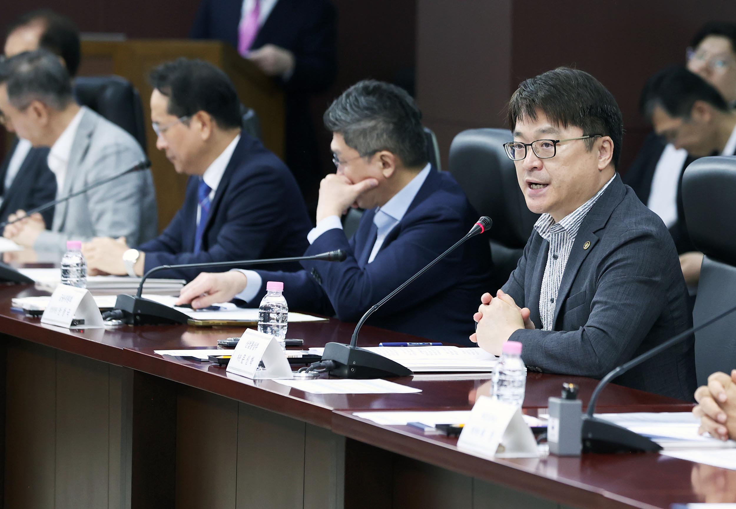 제16차 소재·부품·장비 경쟁력강화위원회 개최 2