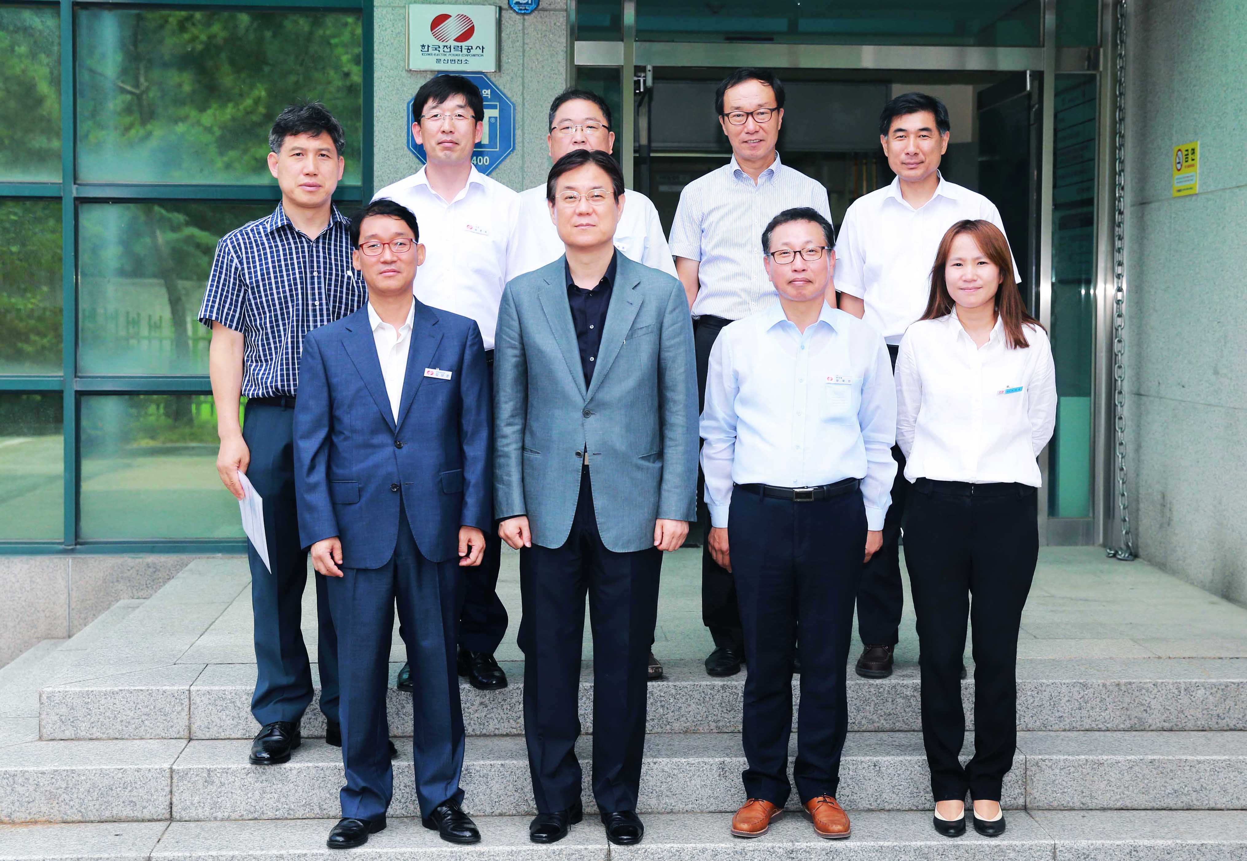 전시대비 전력공급대책 점검을 위해 문산변전소 현장점검 5