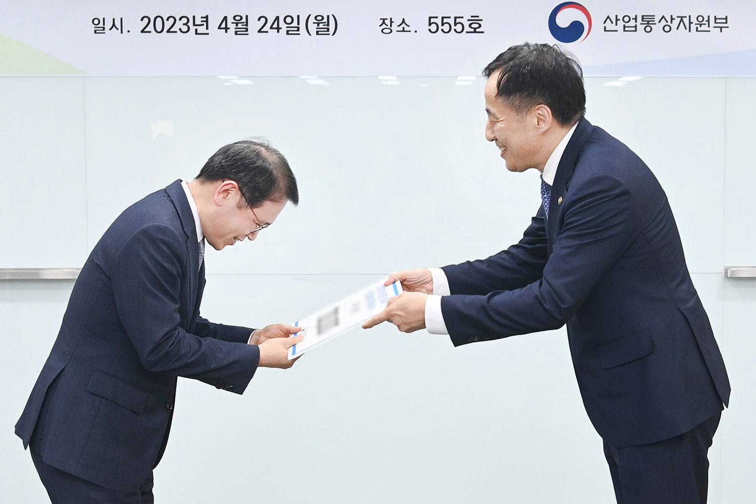 건강한 조직 문화 조성을 위한 직원 간담회 개최 4