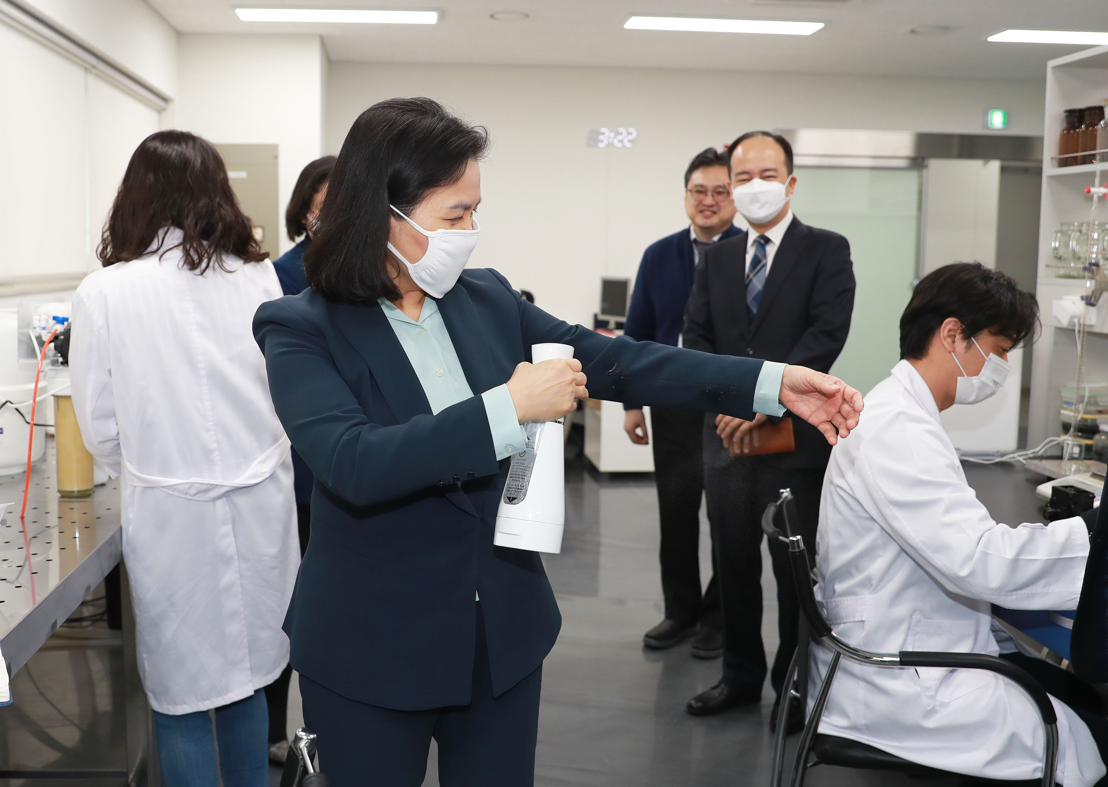 환경 가전제품 생산 수출기업인 원봉 현장방문 2