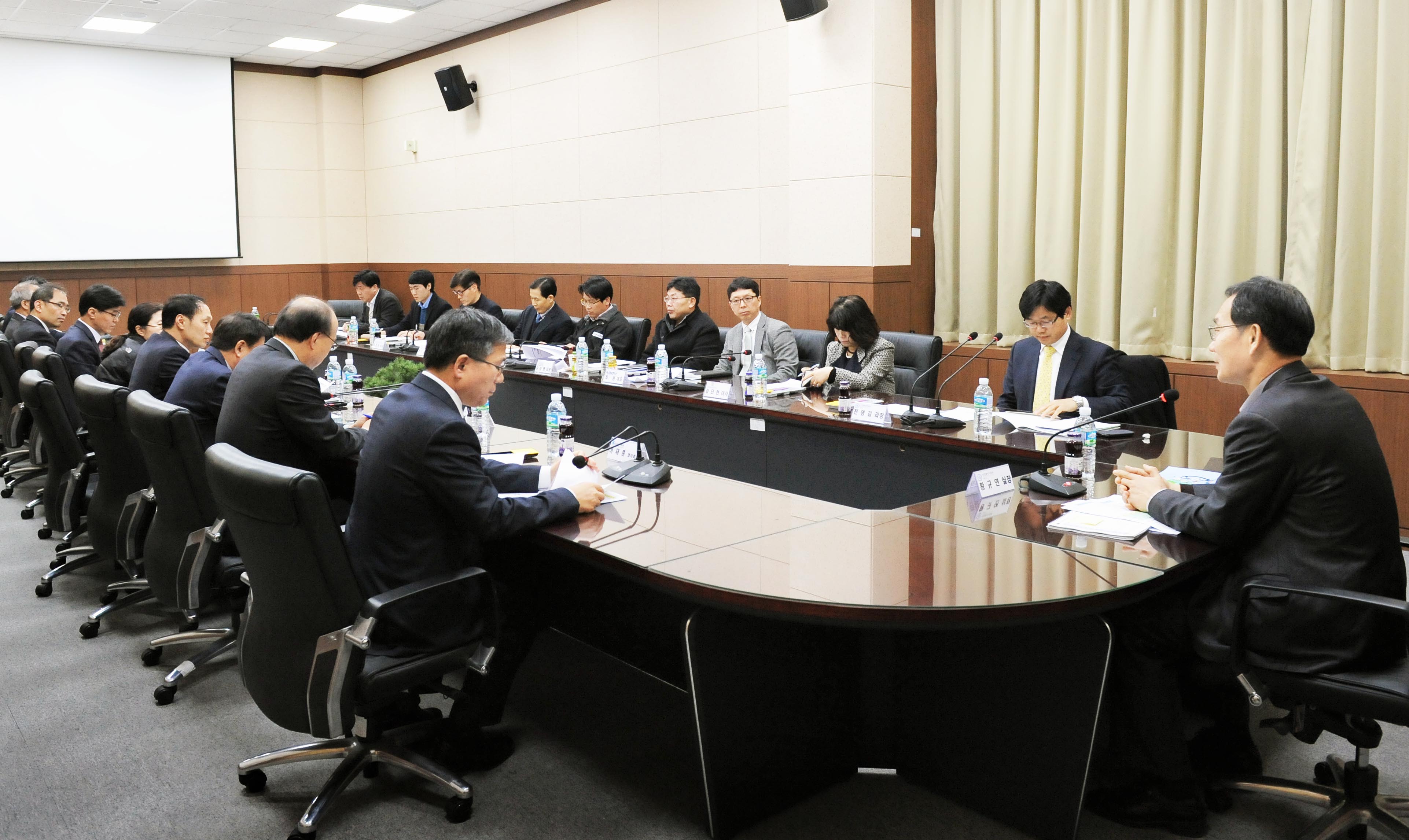 산업R&D 장비 신규구축 및 활용 개선방안 간담회 5