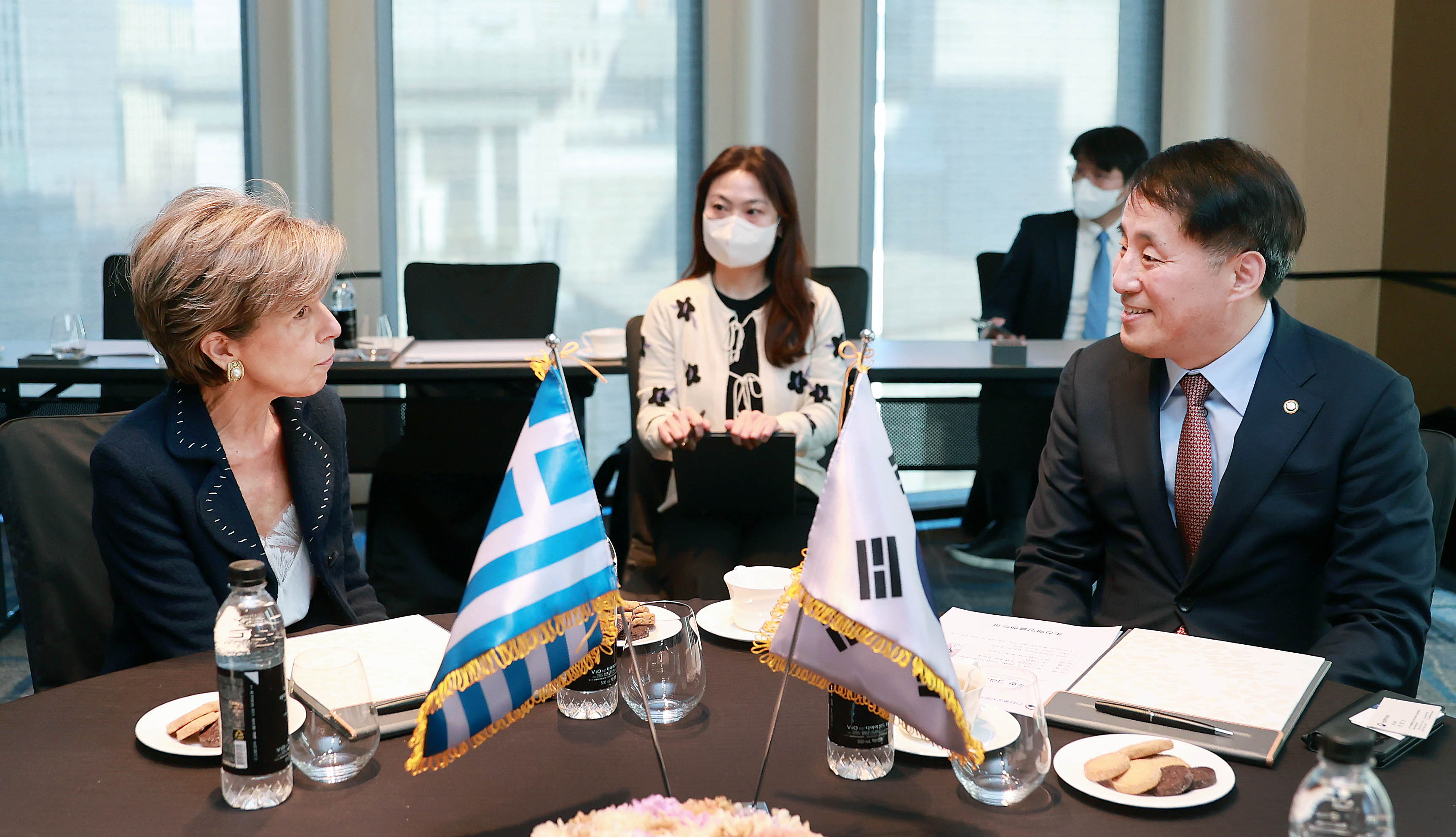 주한 그리스 대사 면담 3