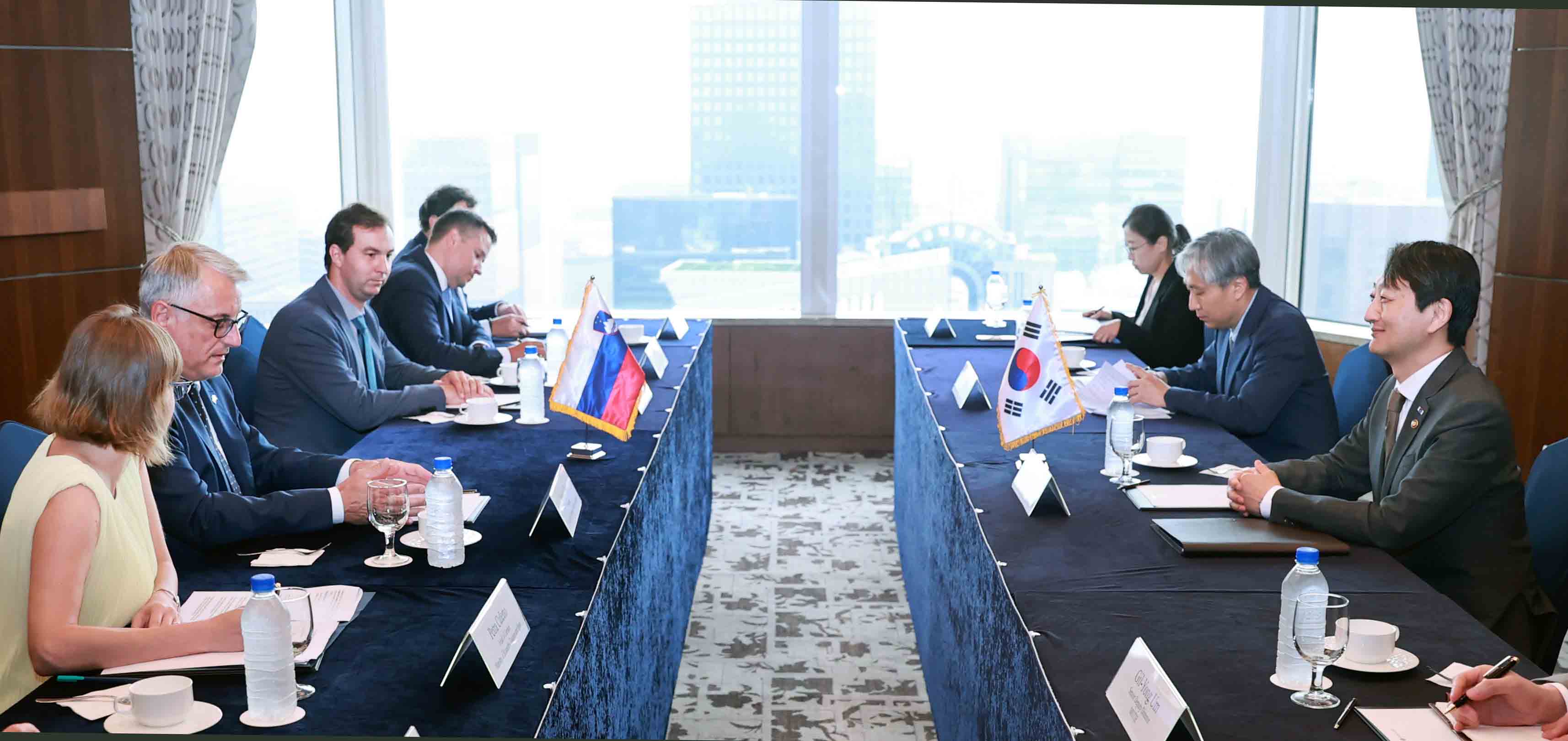 슬로베니아 경제관광체육부 장관 면담 4