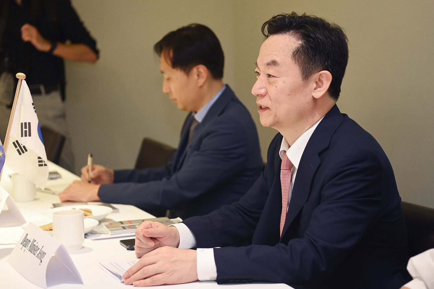 독일 작센주 경제고용교통부 장관 면담 3
